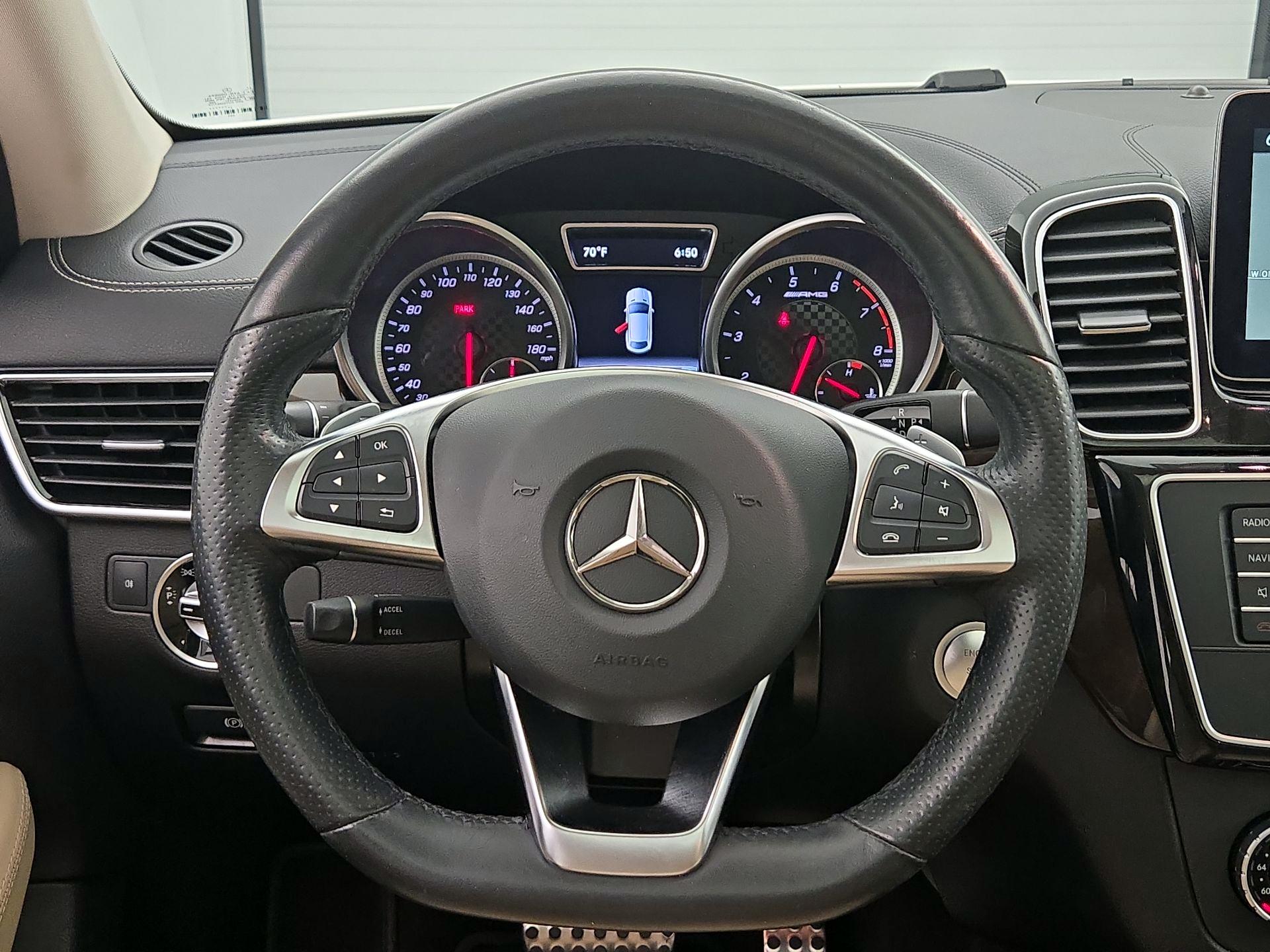 Thumbnail: 2018 Mercedes-Benz GLE - 10