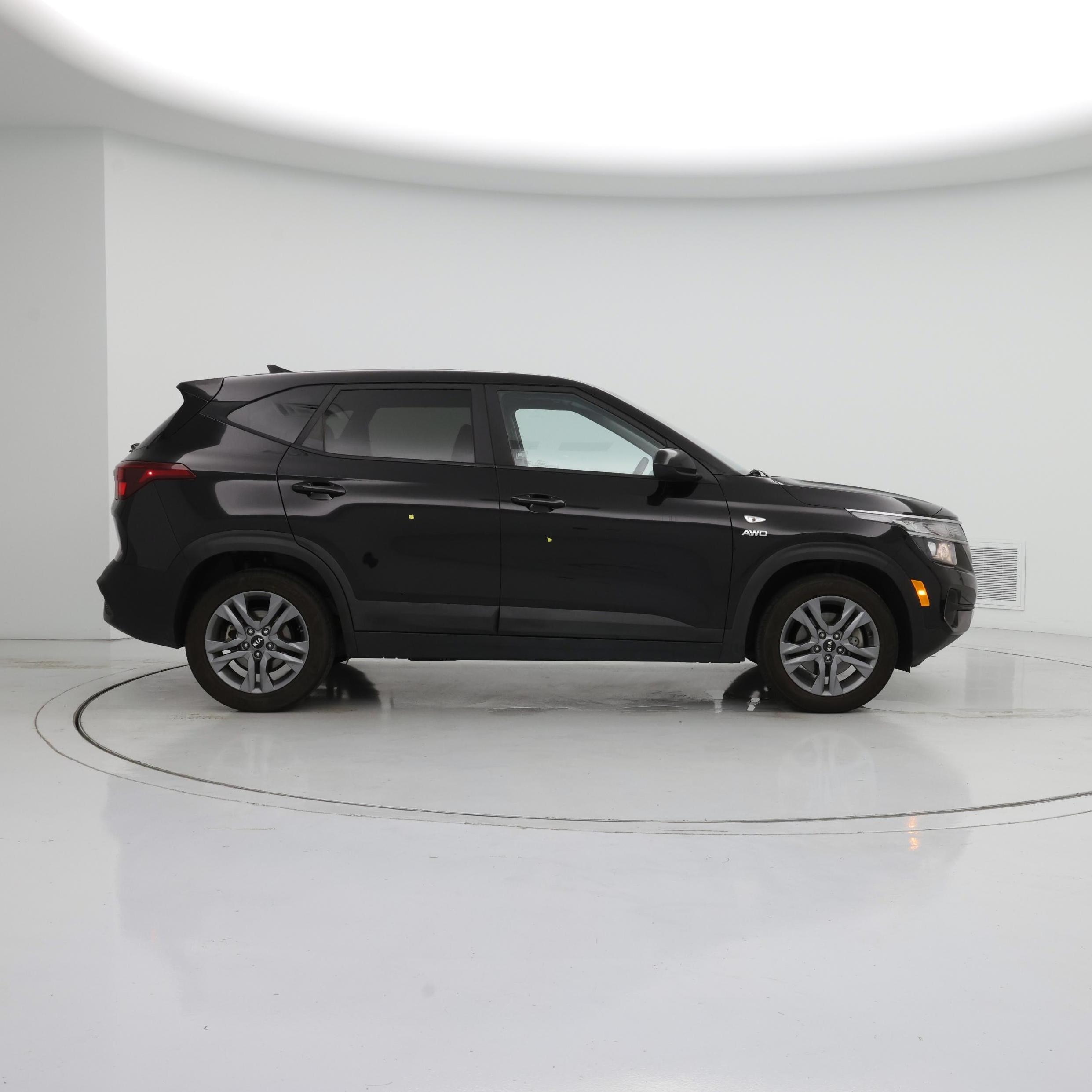 Thumbnail: 2021 Kia Seltos - 7