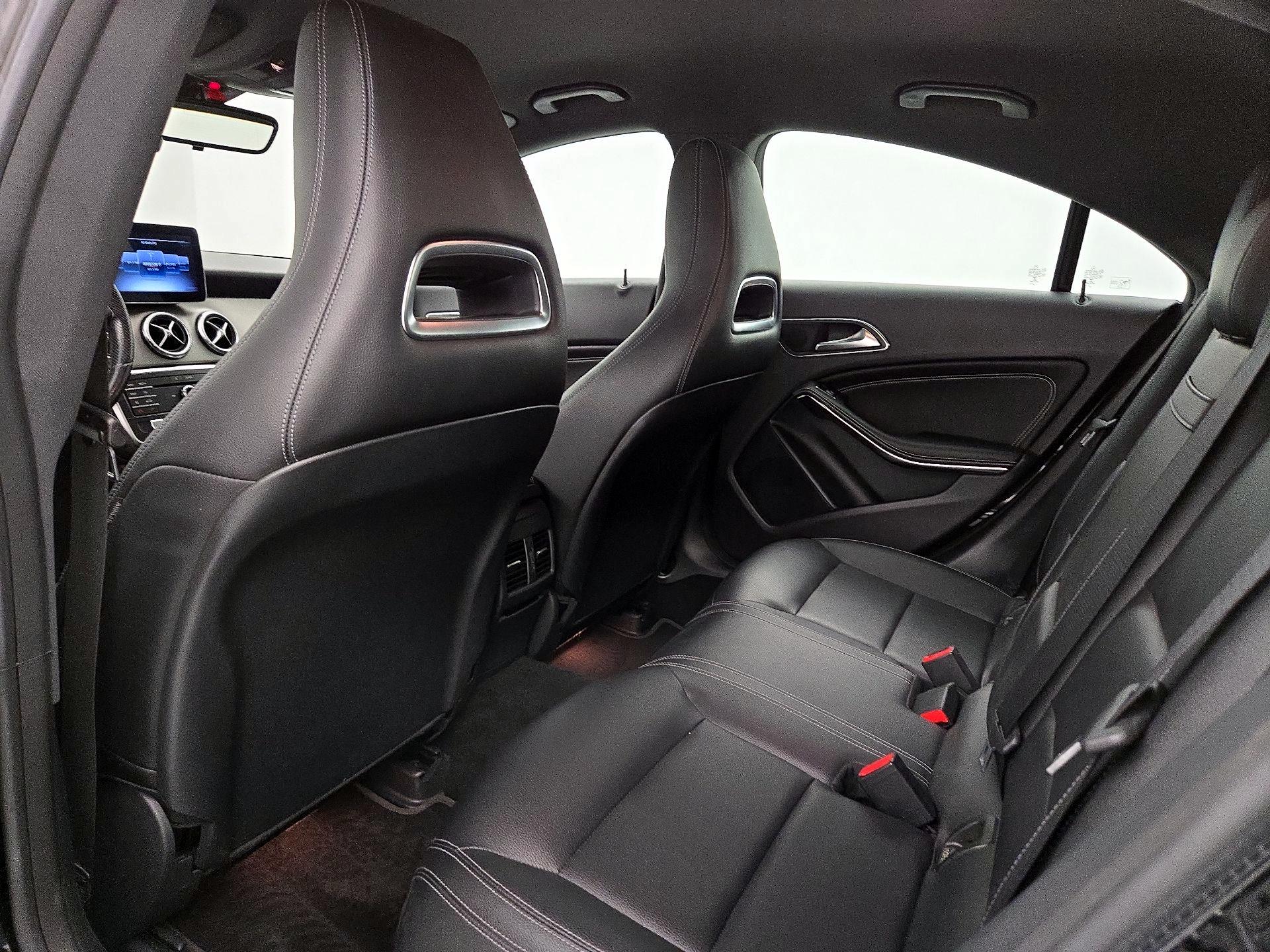 Thumbnail: 2019 Mercedes-Benz CLA - 19
