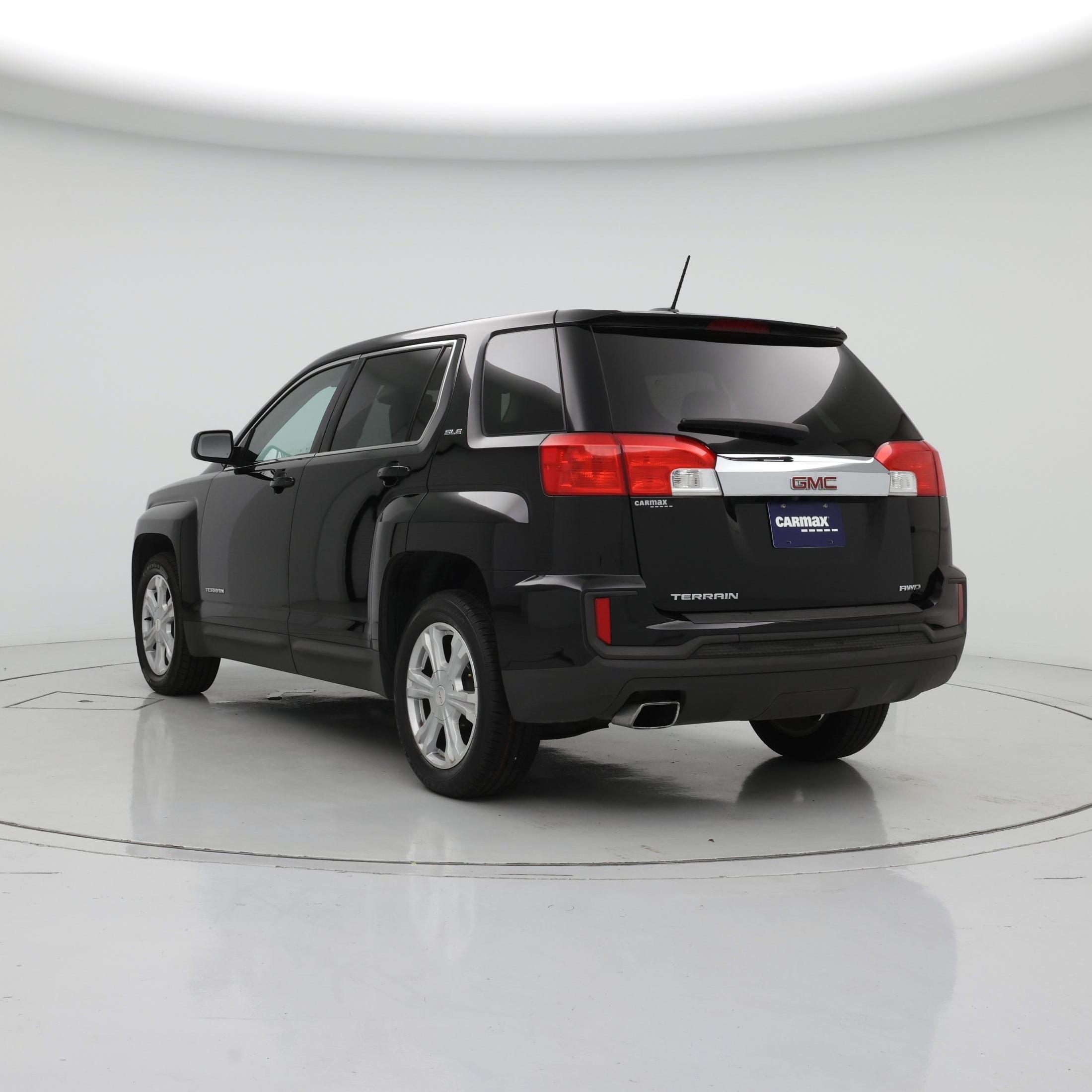 Thumbnail: 2017 GMC Terrain - 2