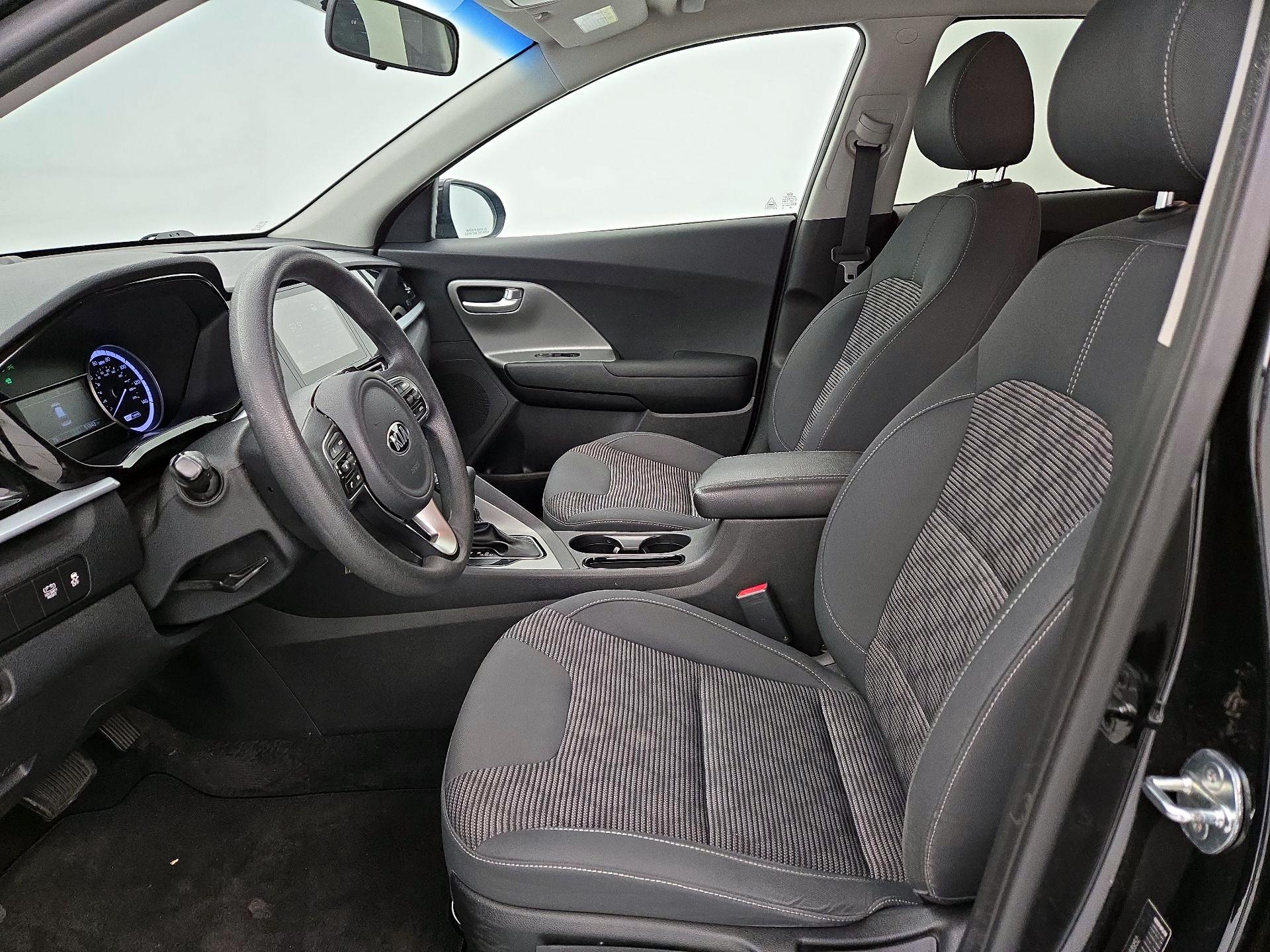 Thumbnail: 2020 Kia Niro - 11