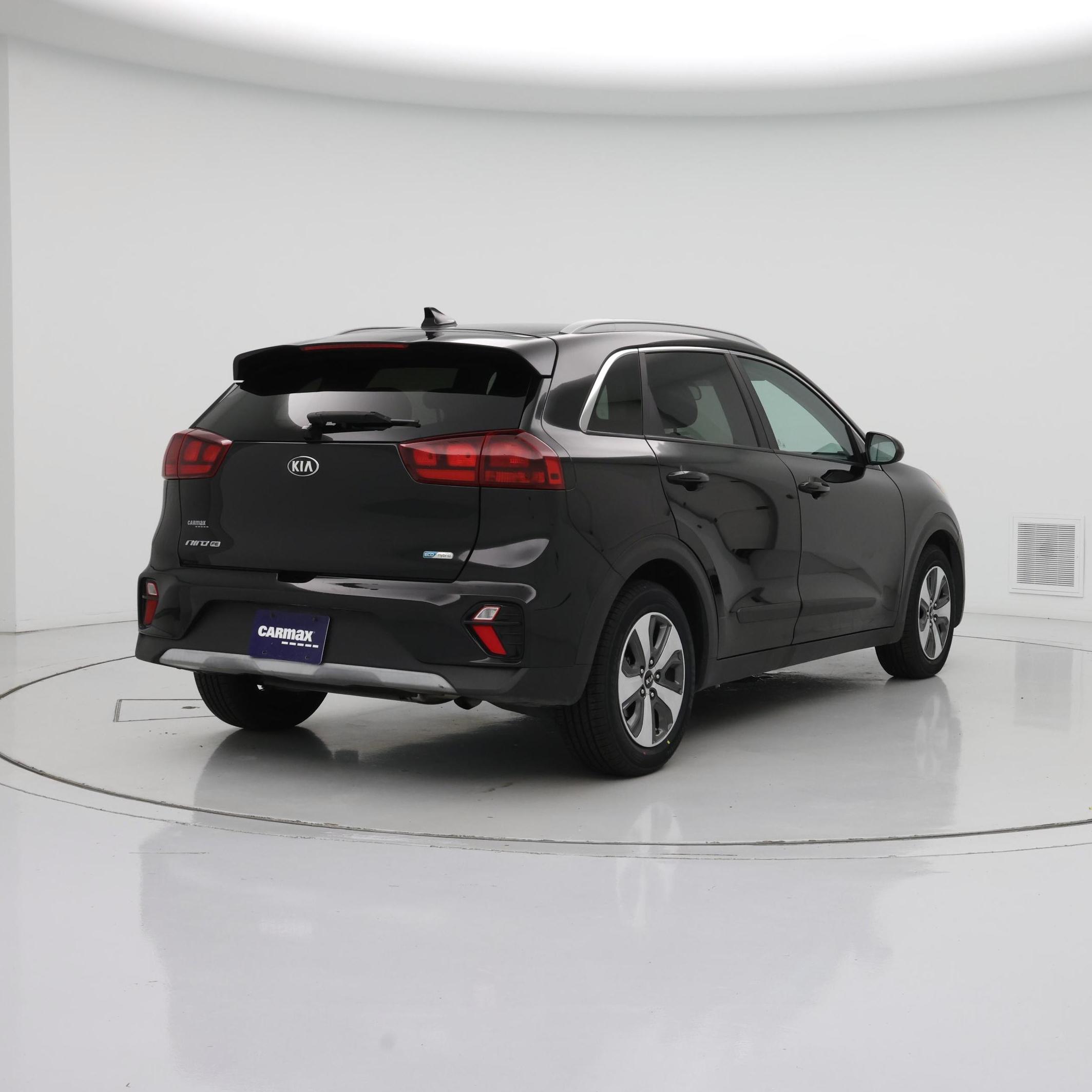 Thumbnail: 2020 Kia Niro - 8
