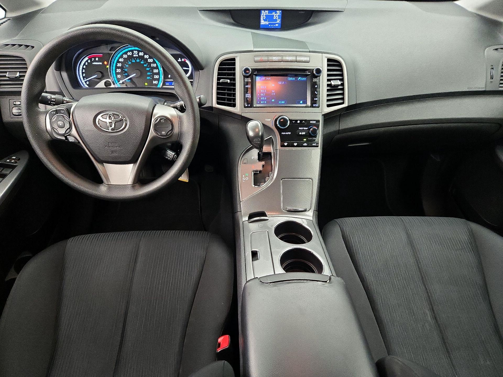 Thumbnail: 2014 Toyota Venza - 9