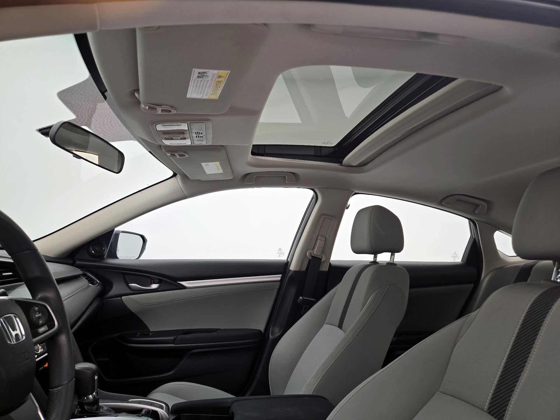 Thumbnail: 2017 Honda Civic - 19