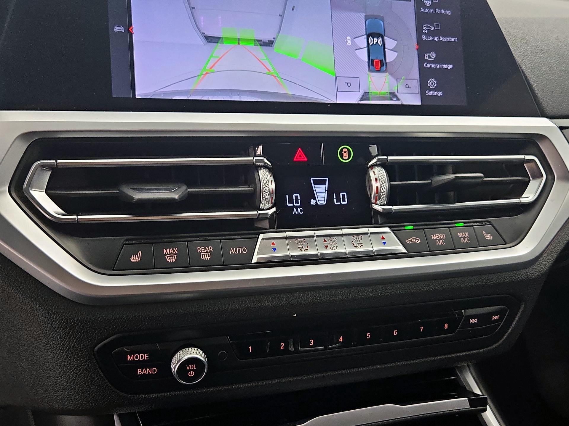 Thumbnail: 2019 BMW 3 Series - 17