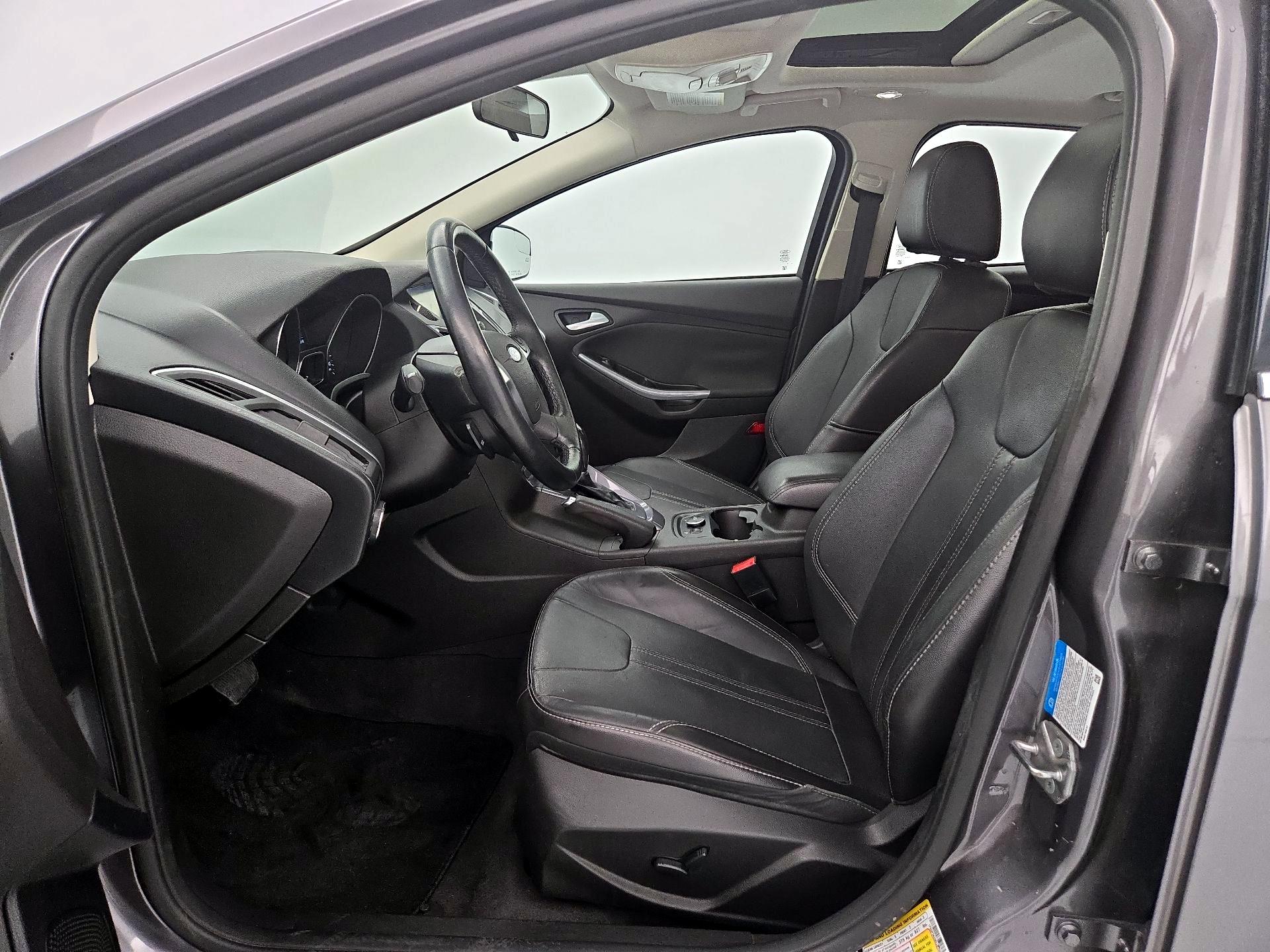 Thumbnail: 2014 Ford Focus - 11
