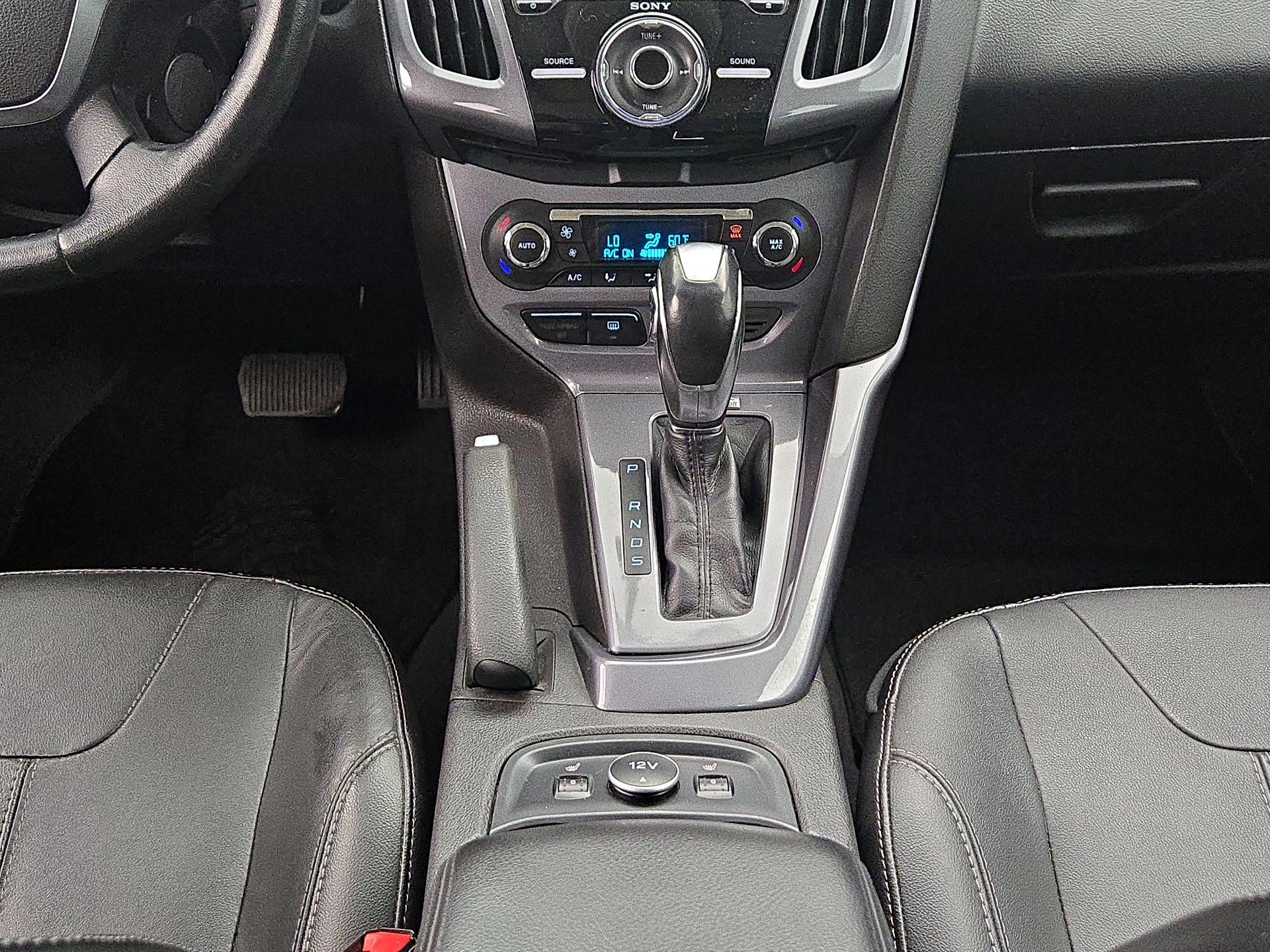 Thumbnail: 2014 Ford Focus - 17