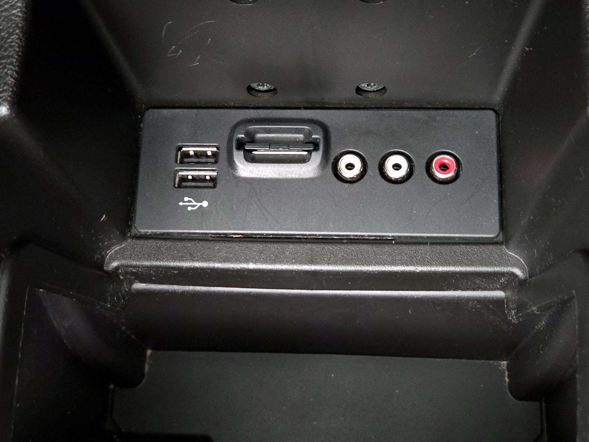 Thumbnail: 2014 Ford Focus - 18