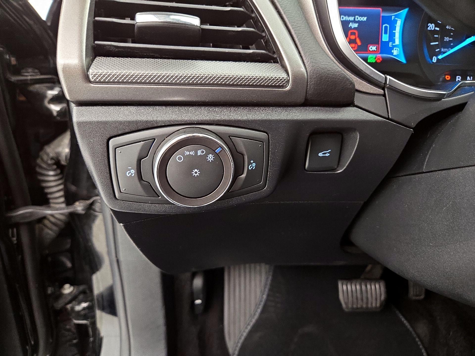 Thumbnail: 2018 Ford Fusion - 13