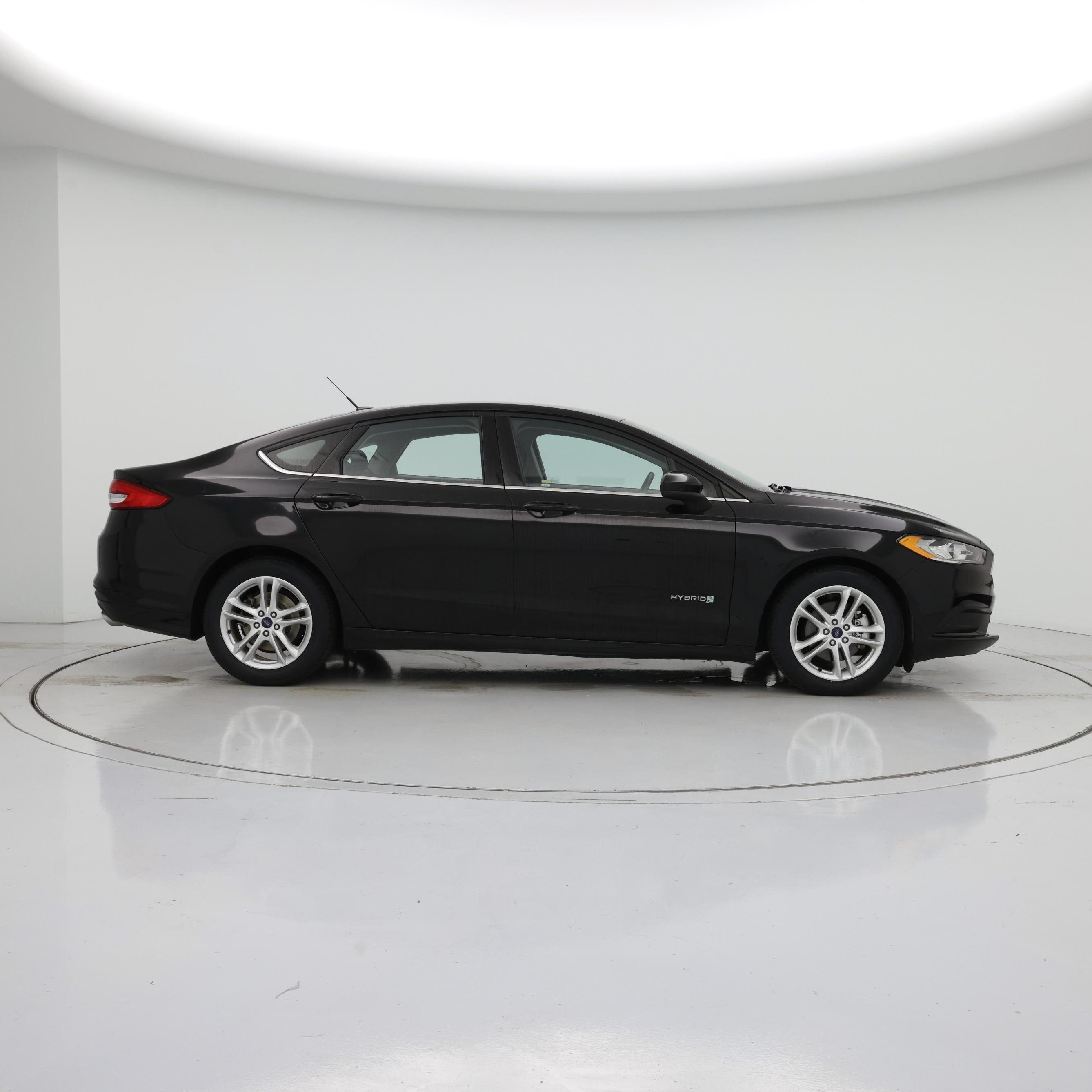 Thumbnail: 2018 Ford Fusion - 7