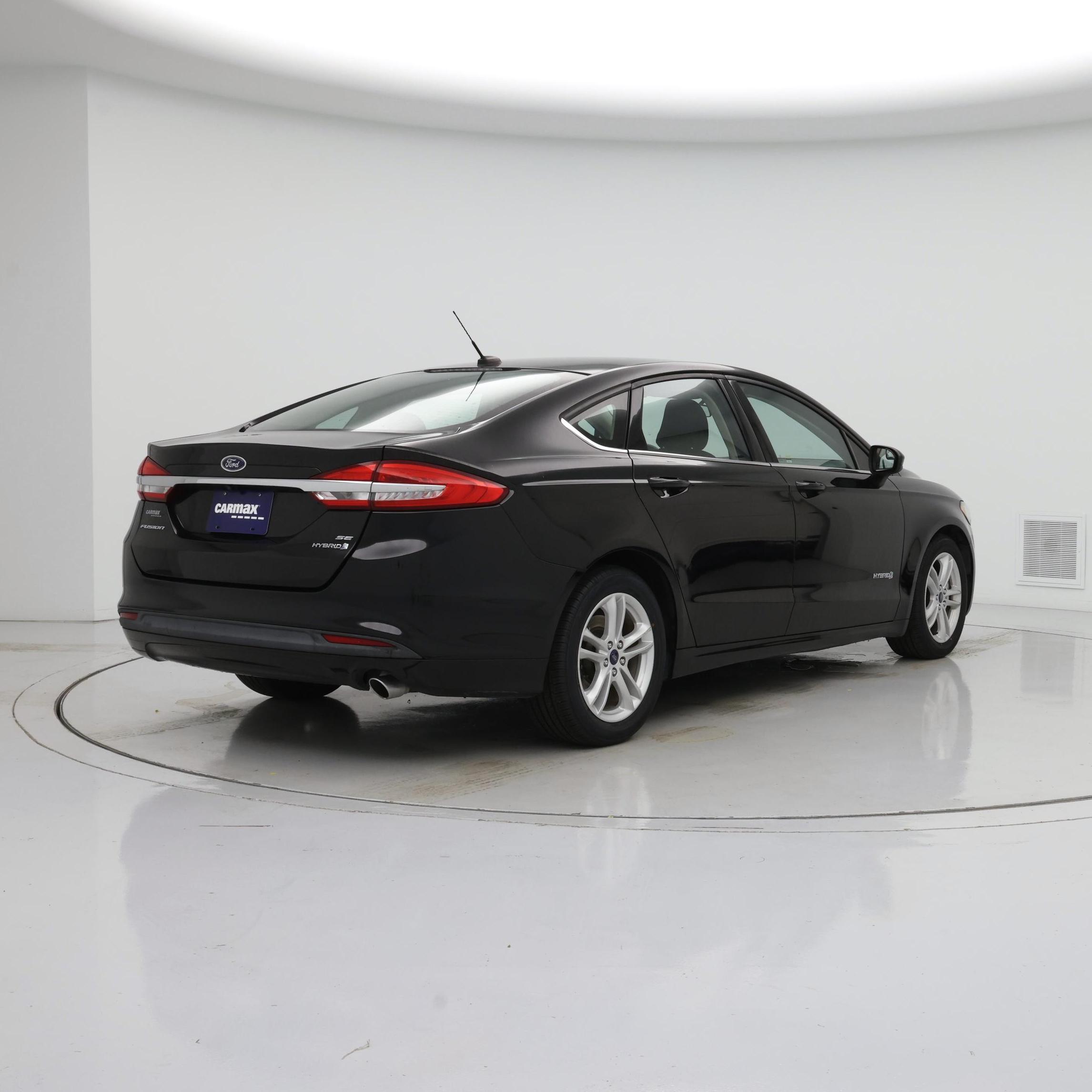 Thumbnail: 2018 Ford Fusion - 8