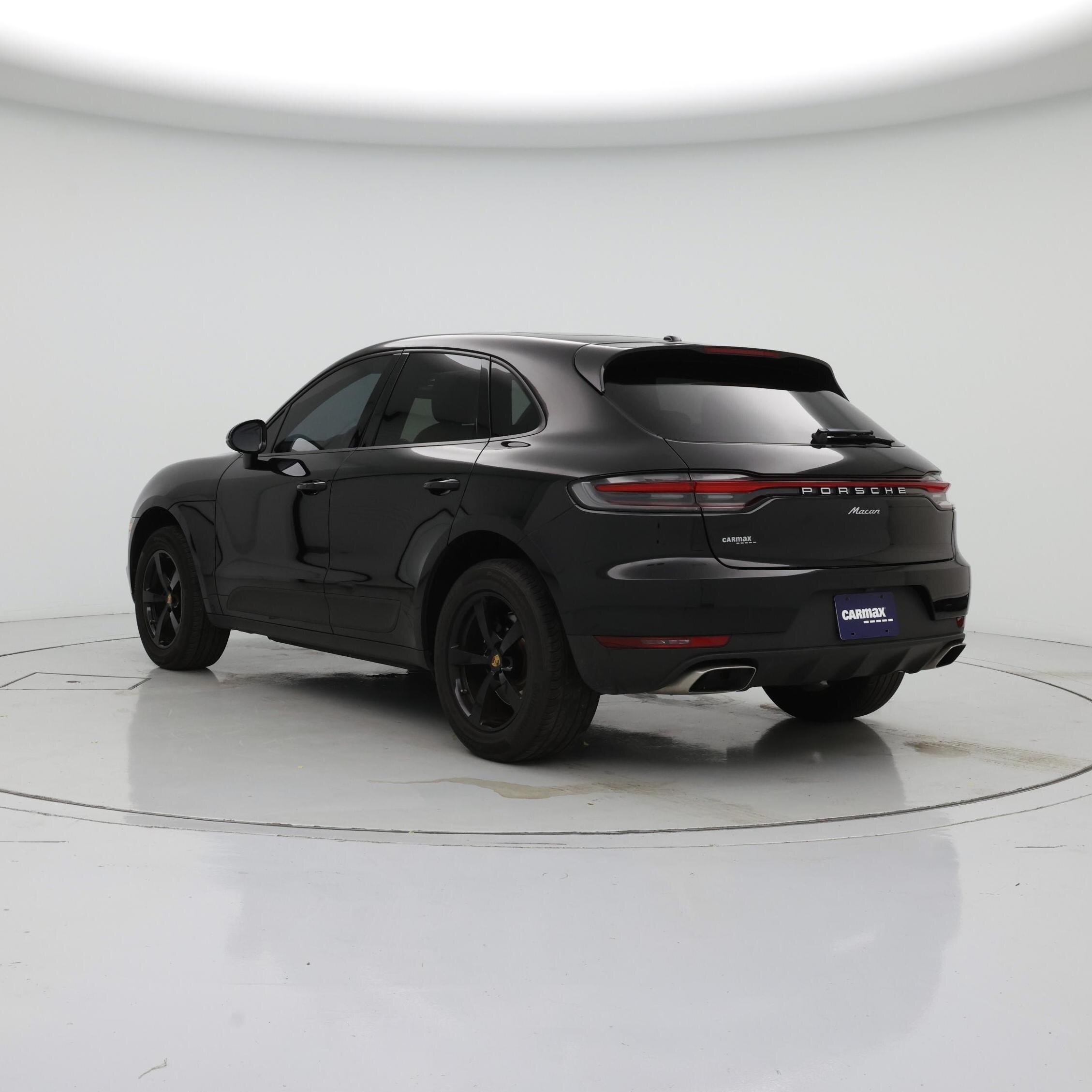 Thumbnail: 2021 Porsche Macan - 2