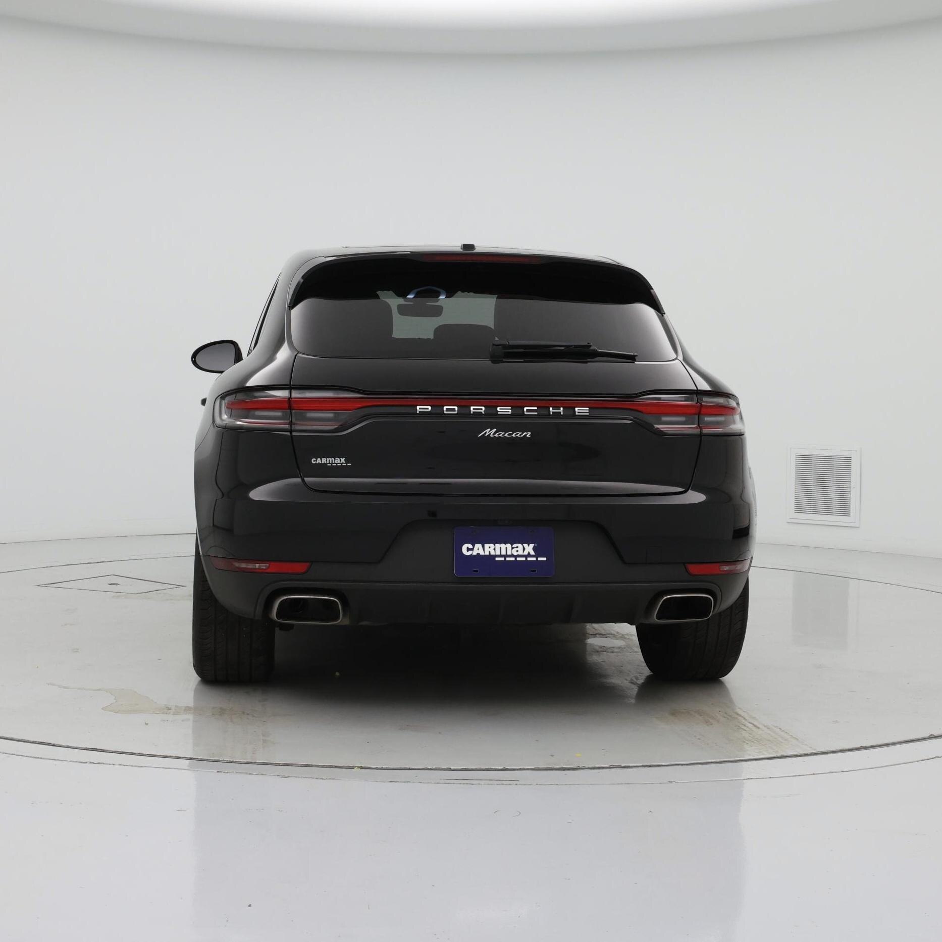 Thumbnail: 2021 Porsche Macan - 6