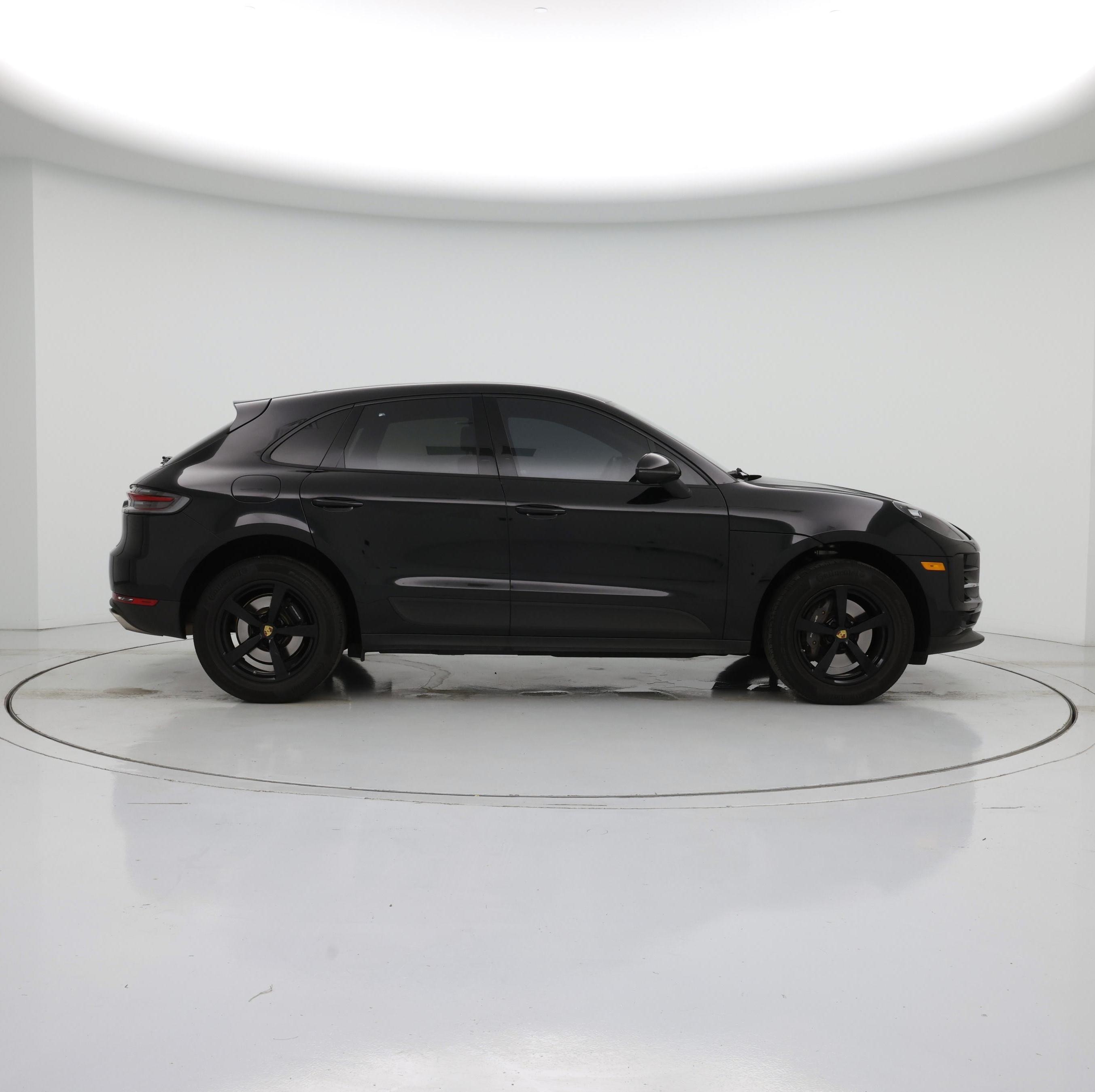 Thumbnail: 2021 Porsche Macan - 7