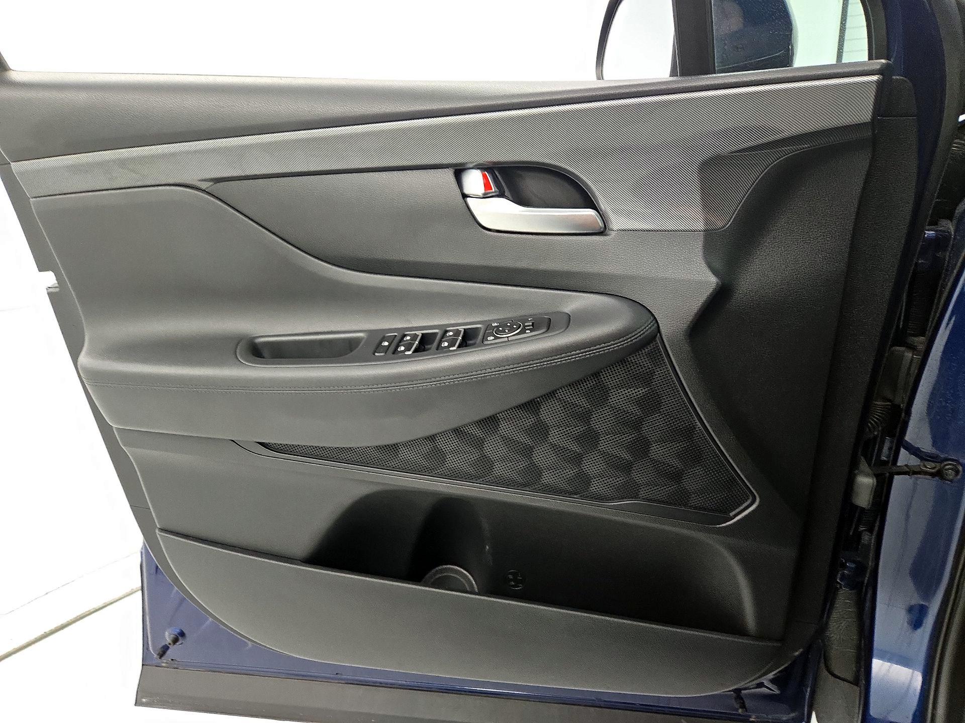 Thumbnail: 2021 Hyundai Santa Fe - 12