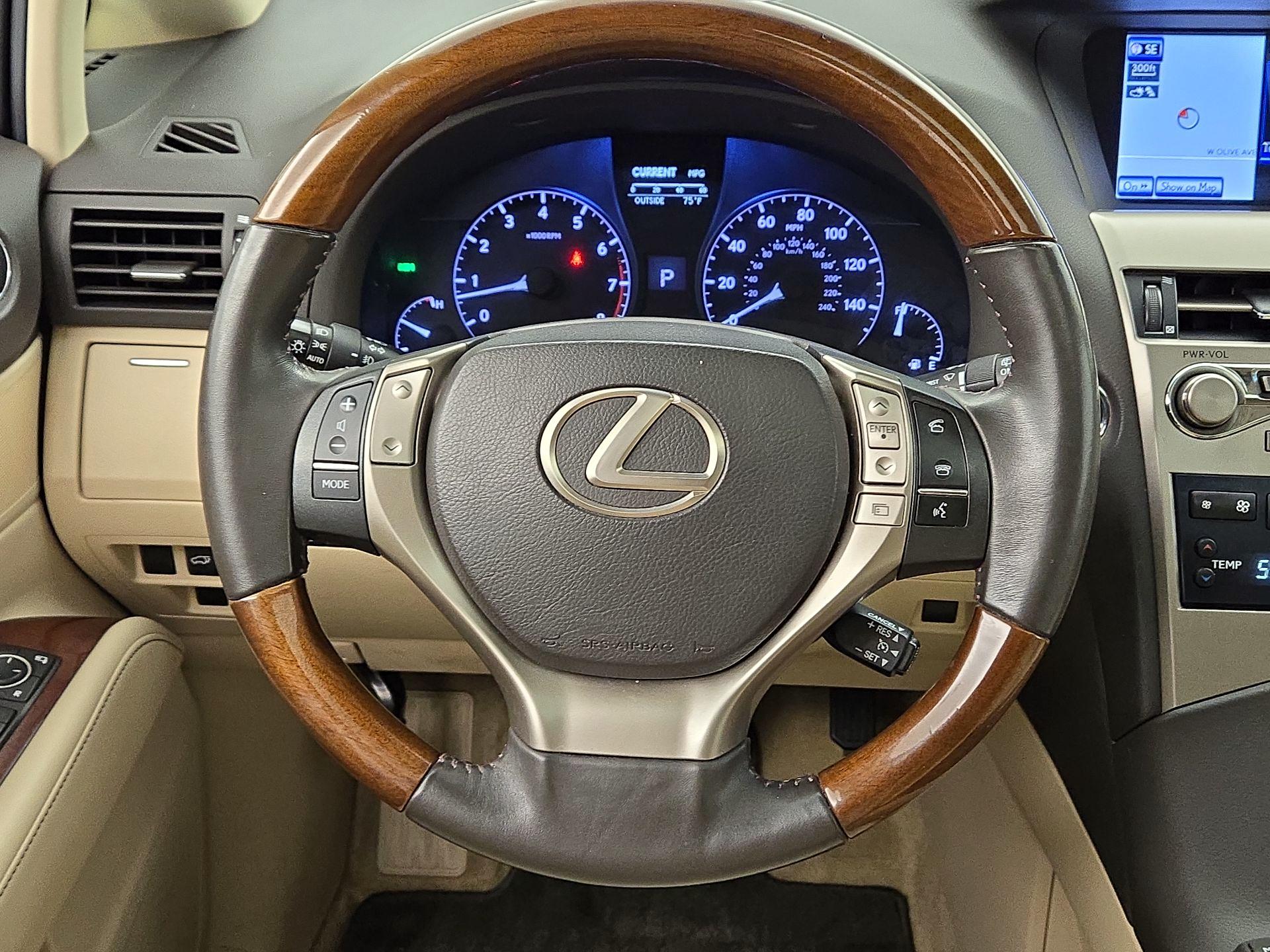 Thumbnail: 2015 Lexus RX - 10