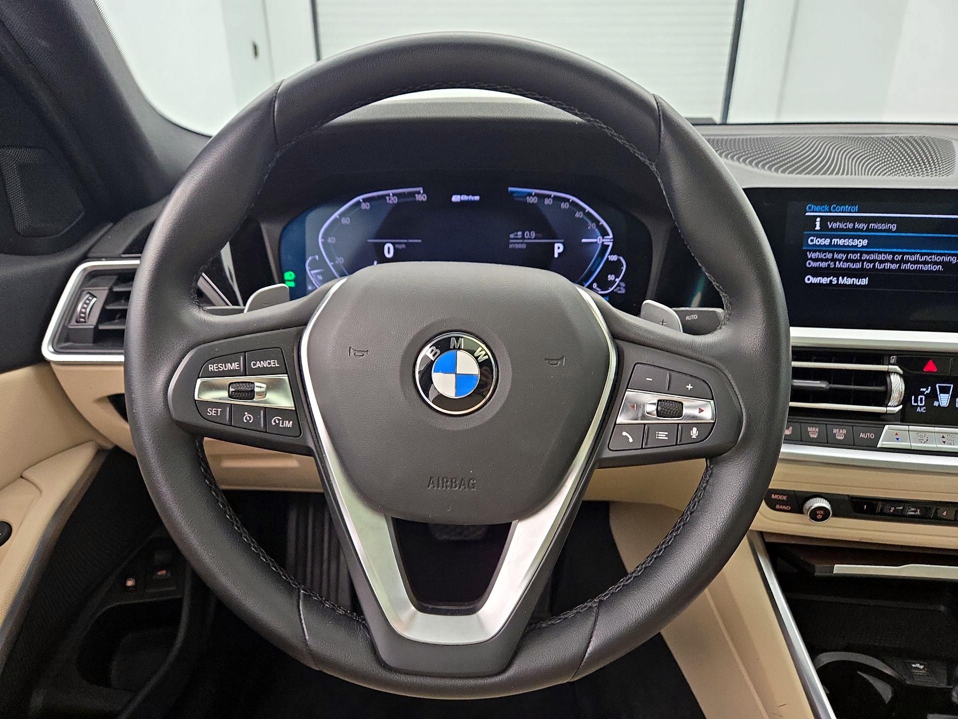 Thumbnail: 2021 BMW 3 Series - 10