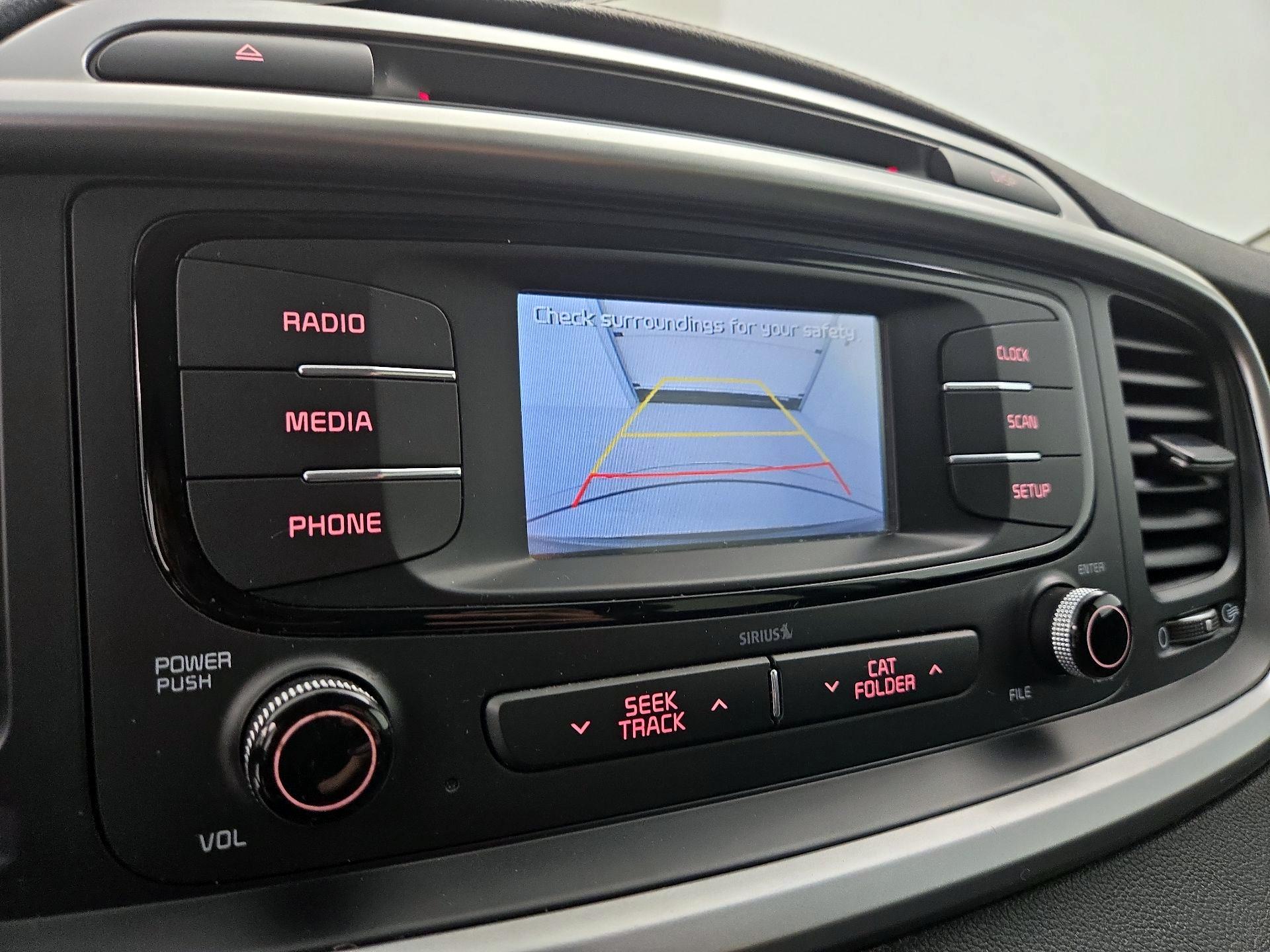 Thumbnail: 2017 Kia Sorento - 14