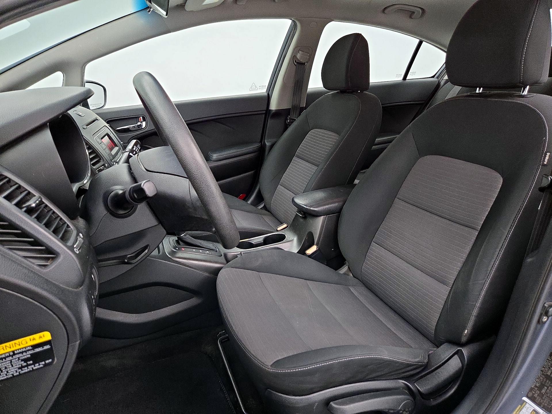 Thumbnail: 2014 Kia Forte - 11