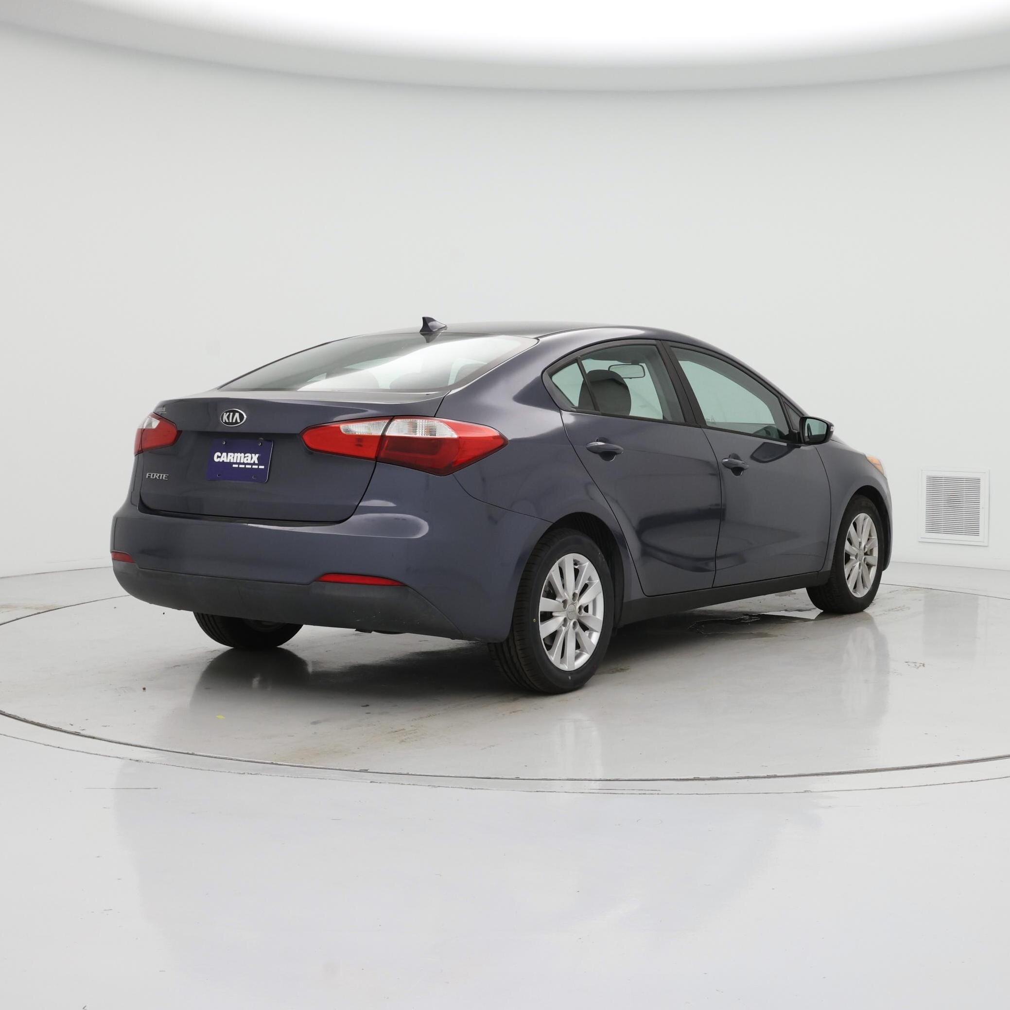 Thumbnail: 2014 Kia Forte - 8