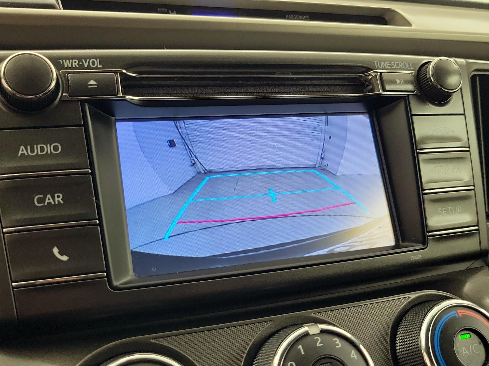 Thumbnail: 2015 Toyota RAV4 - 14