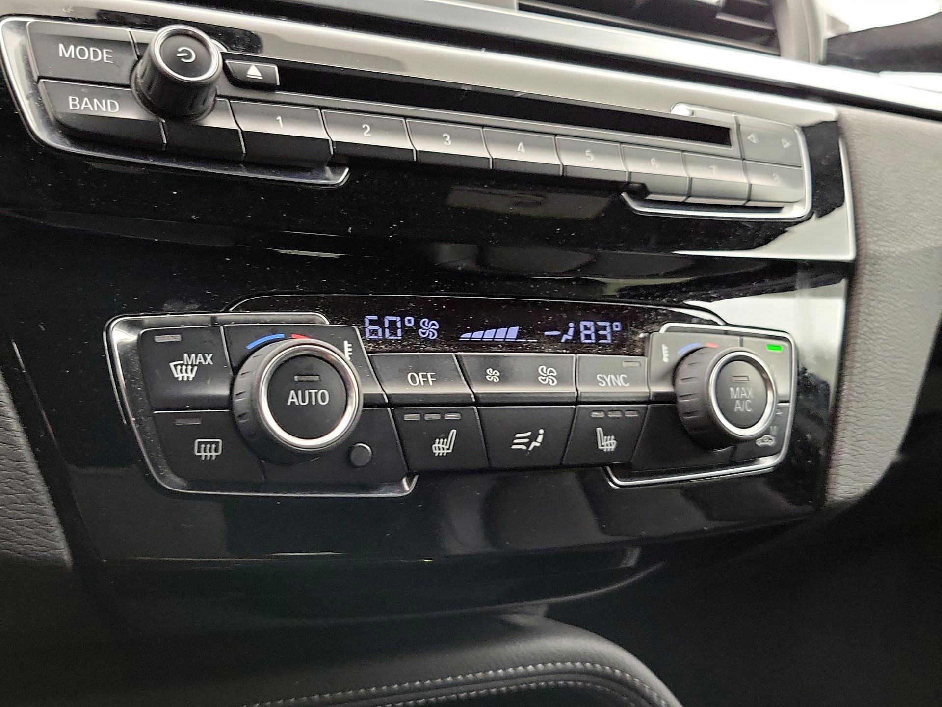 Thumbnail: 2019 BMW X1 - 17