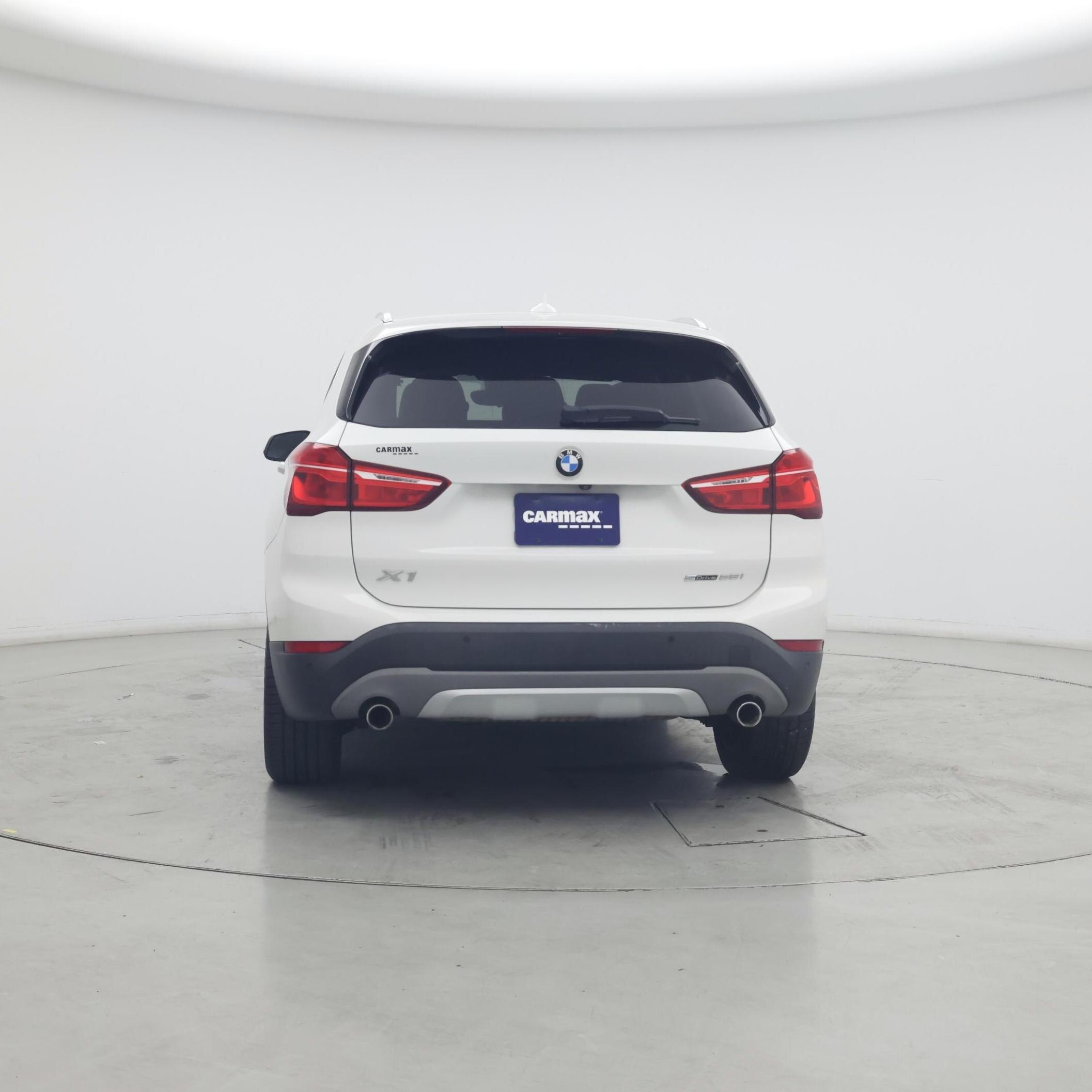 Thumbnail: 2019 BMW X1 - 6
