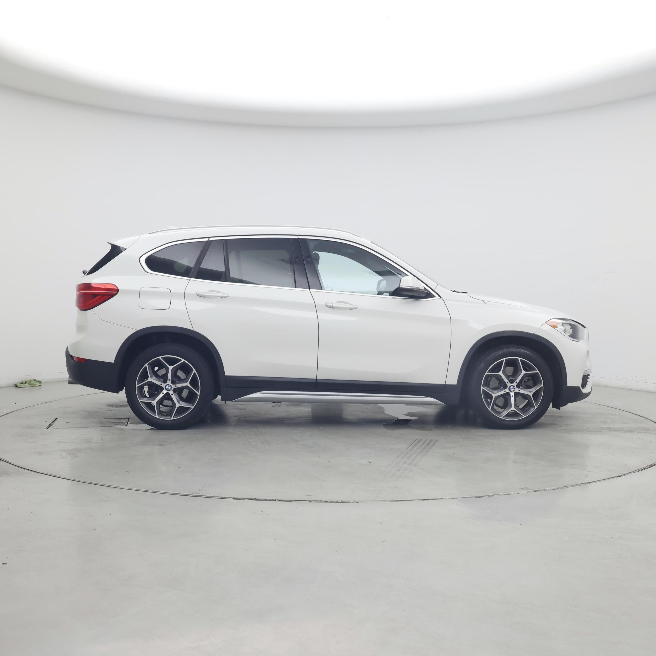 Thumbnail: 2019 BMW X1 - 7