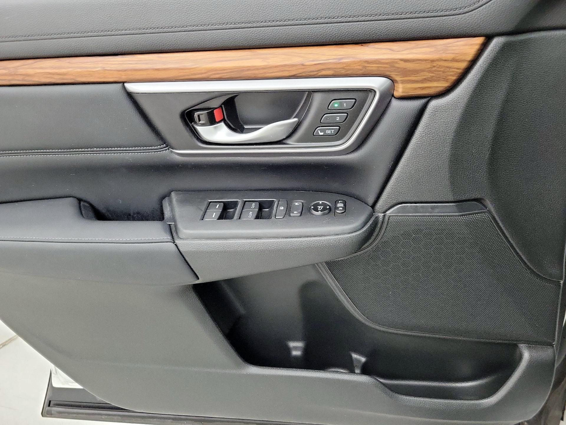 Thumbnail: 2018 Honda CR-V - 12