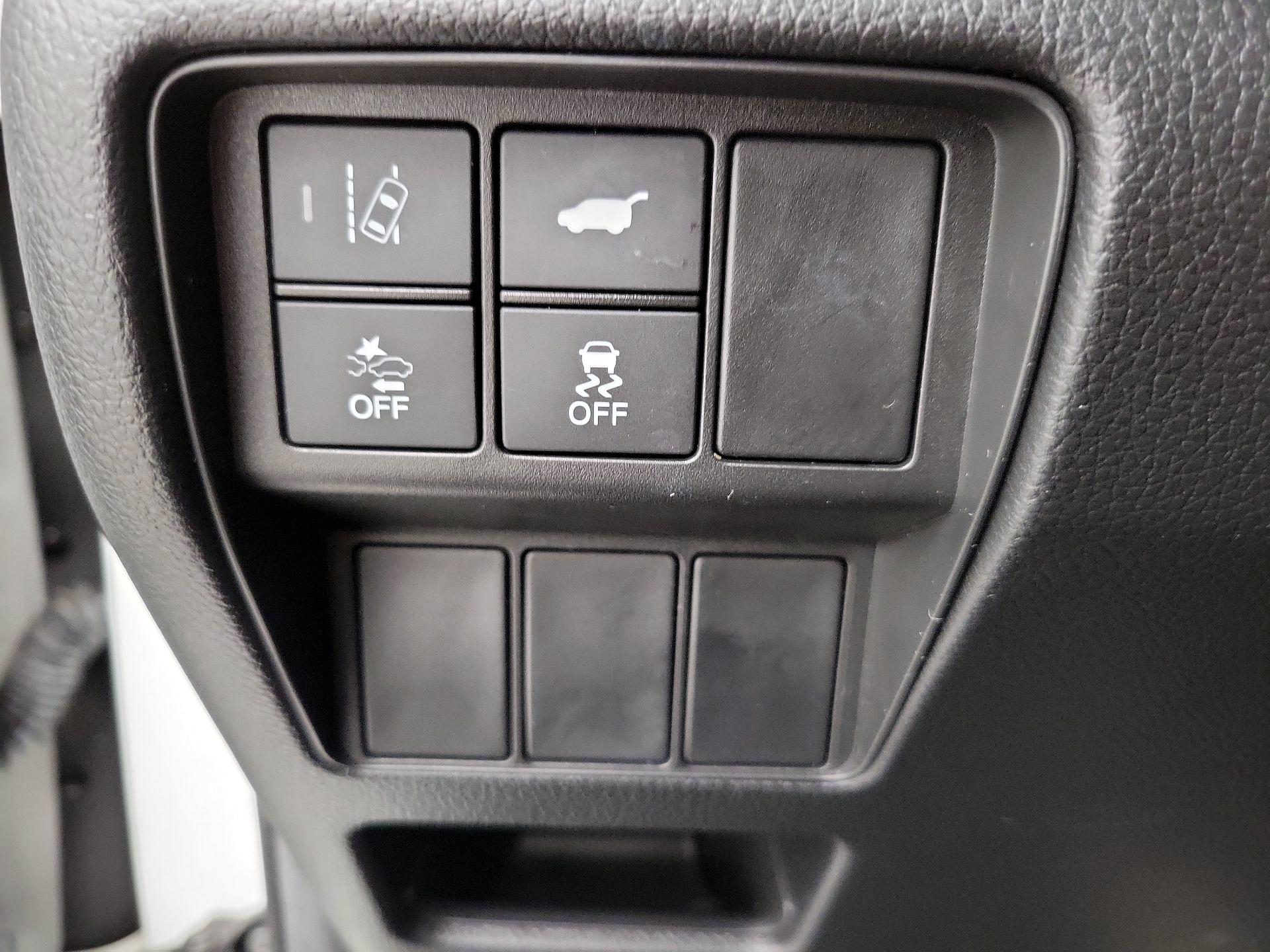 Thumbnail: 2018 Honda CR-V - 13