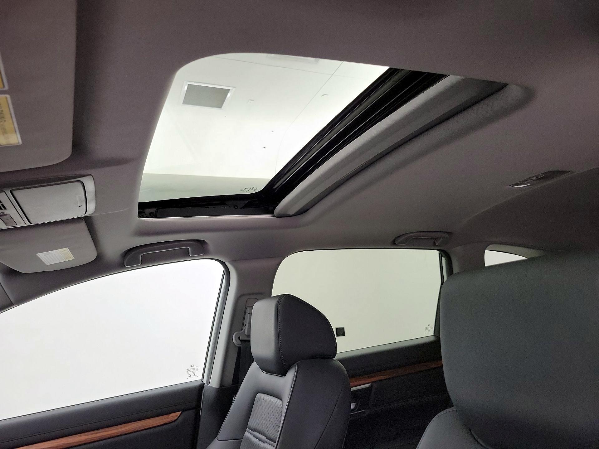 Thumbnail: 2018 Honda CR-V - 20