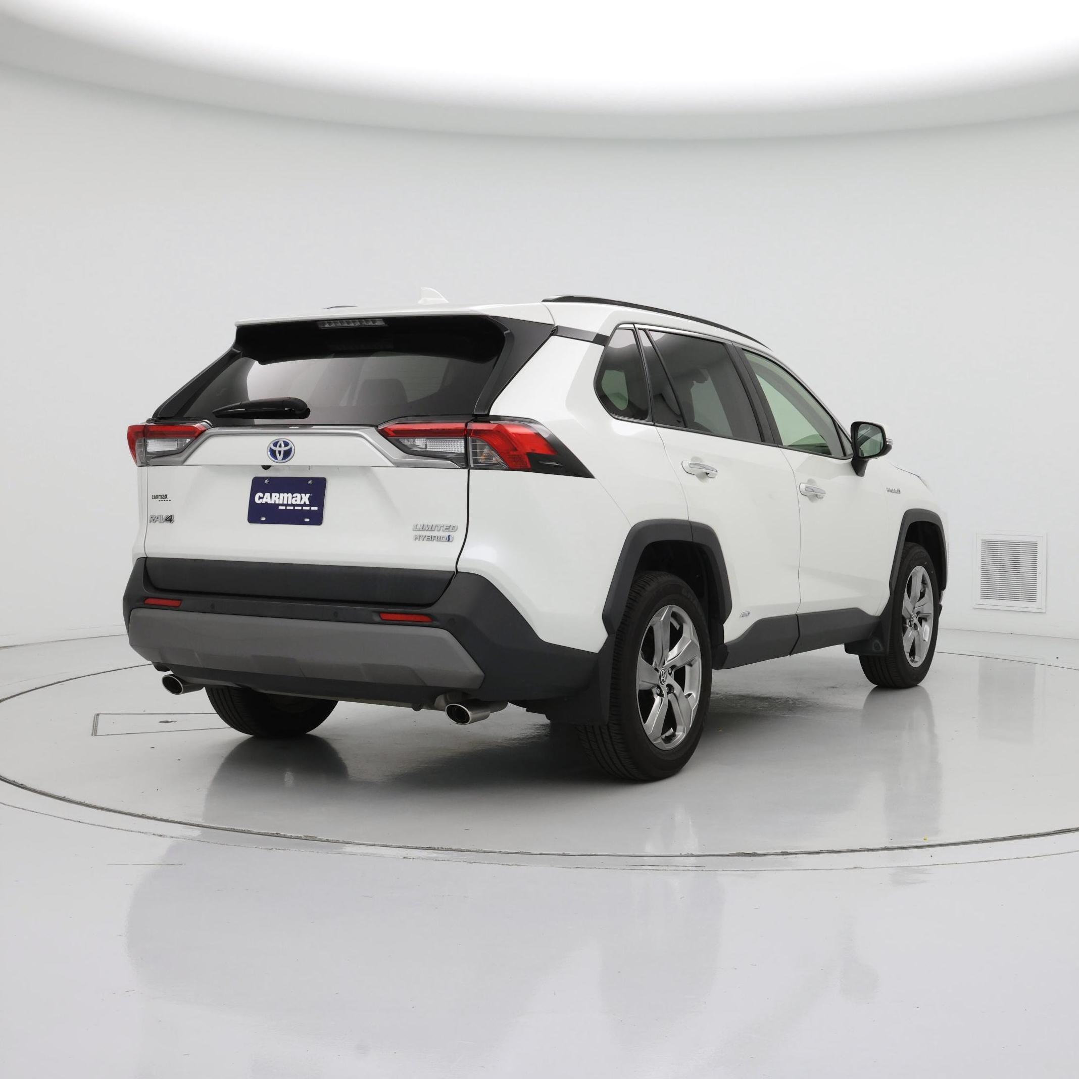 Thumbnail: 2020 Toyota RAV4 - 8