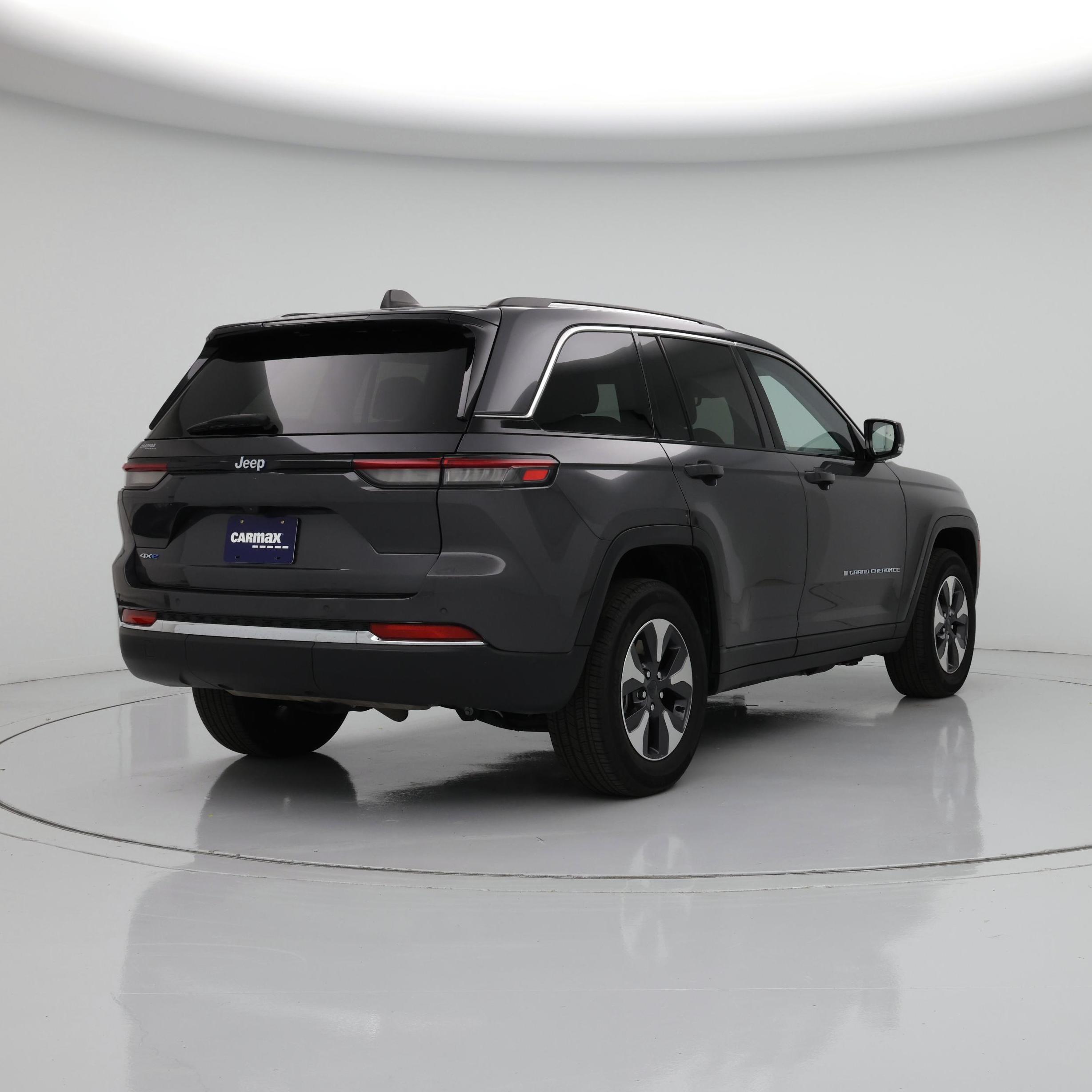 Thumbnail: 2022 Jeep Grand Cherokee - 8
