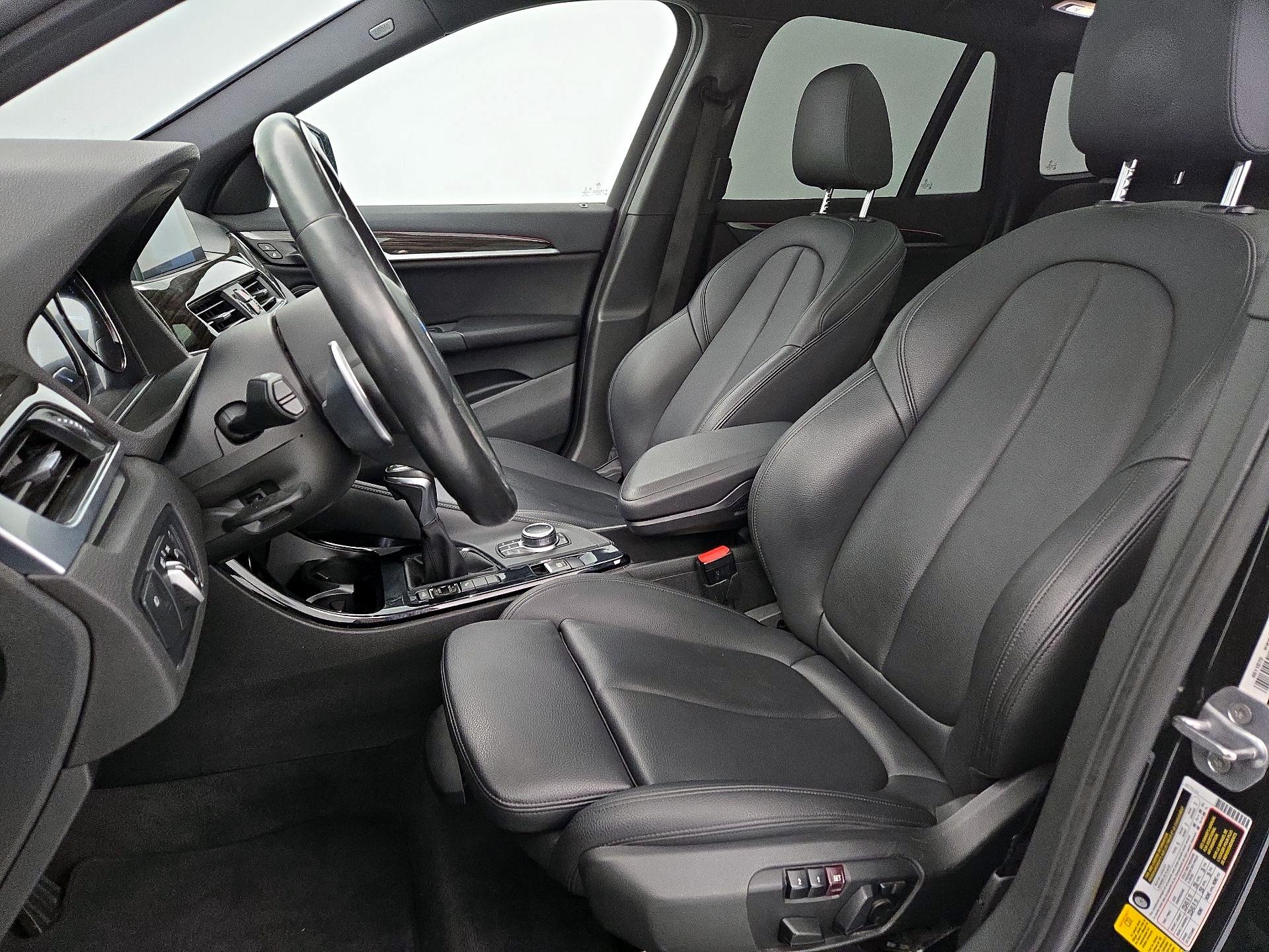 Thumbnail: 2019 BMW X1 - 11