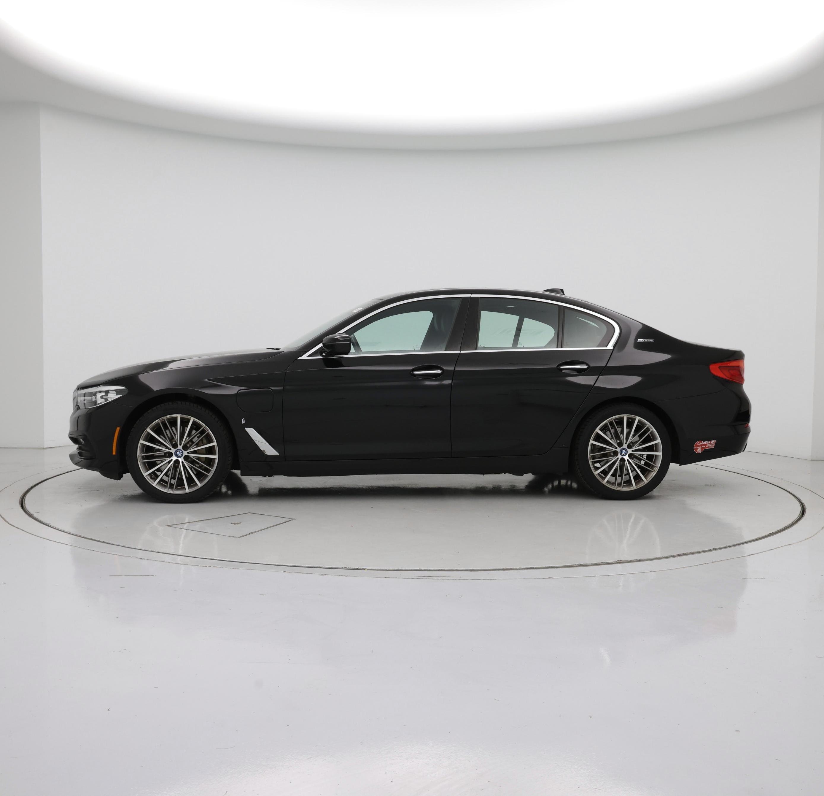 Thumbnail: 2018 BMW 5 Series - 3