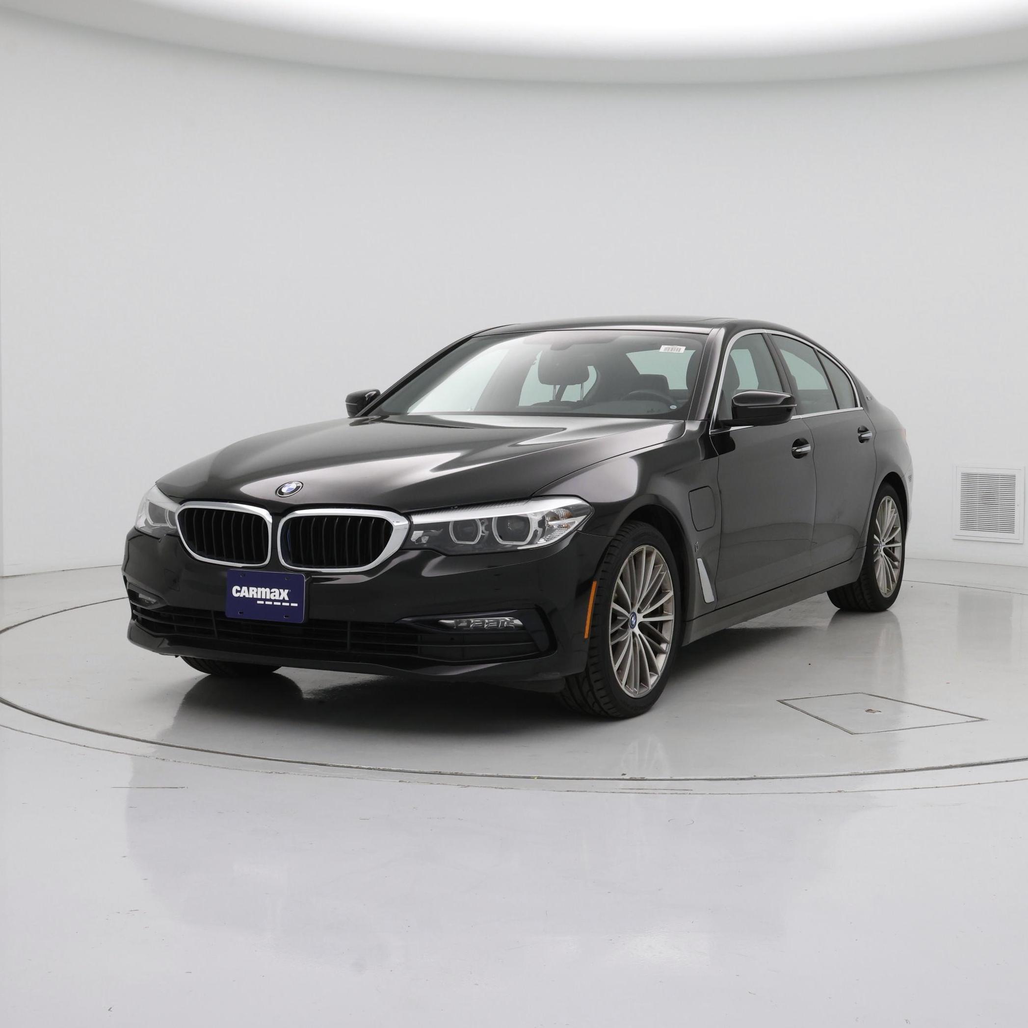 Thumbnail: 2018 BMW 5 Series - 4