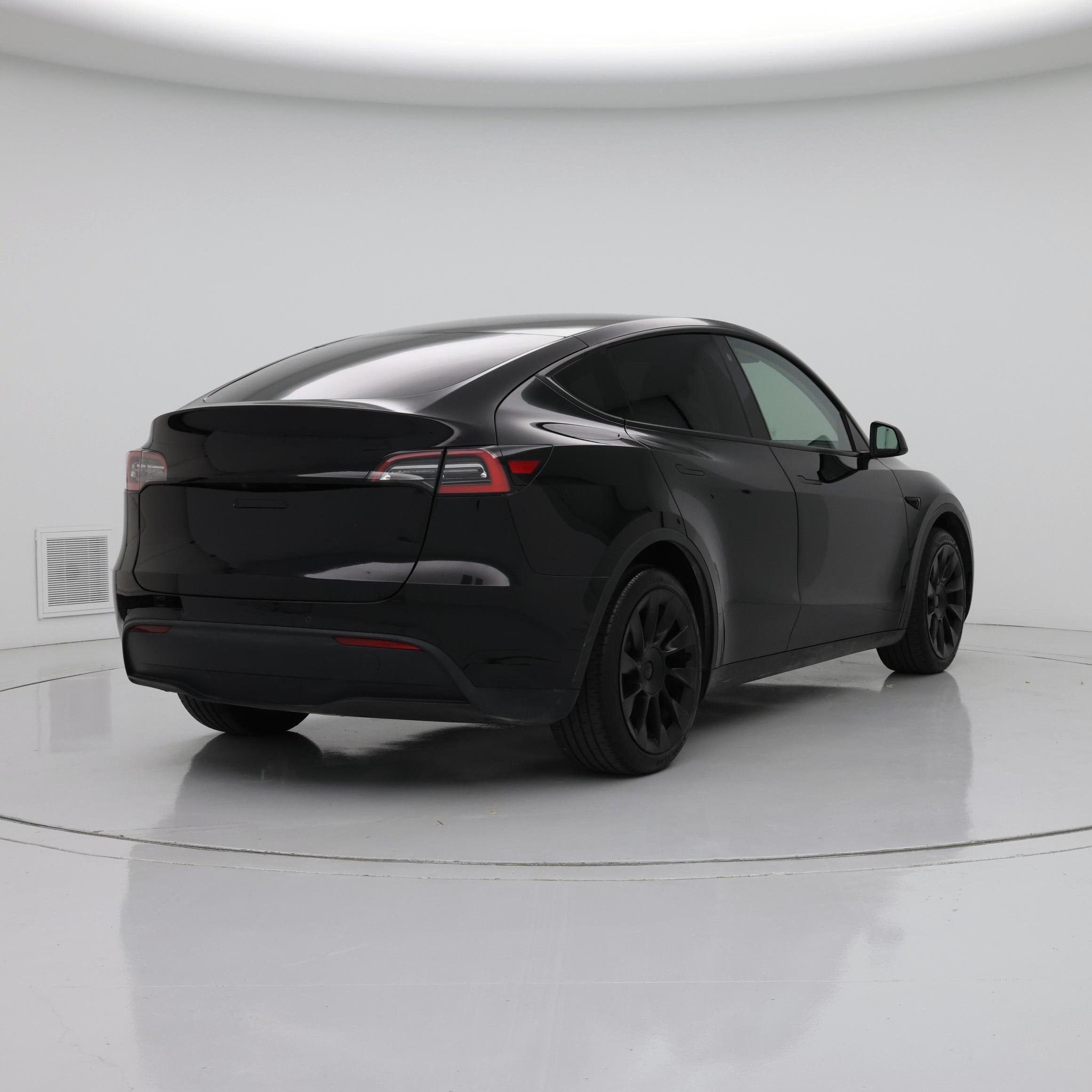 Thumbnail: 2021 Tesla Model Y - 8
