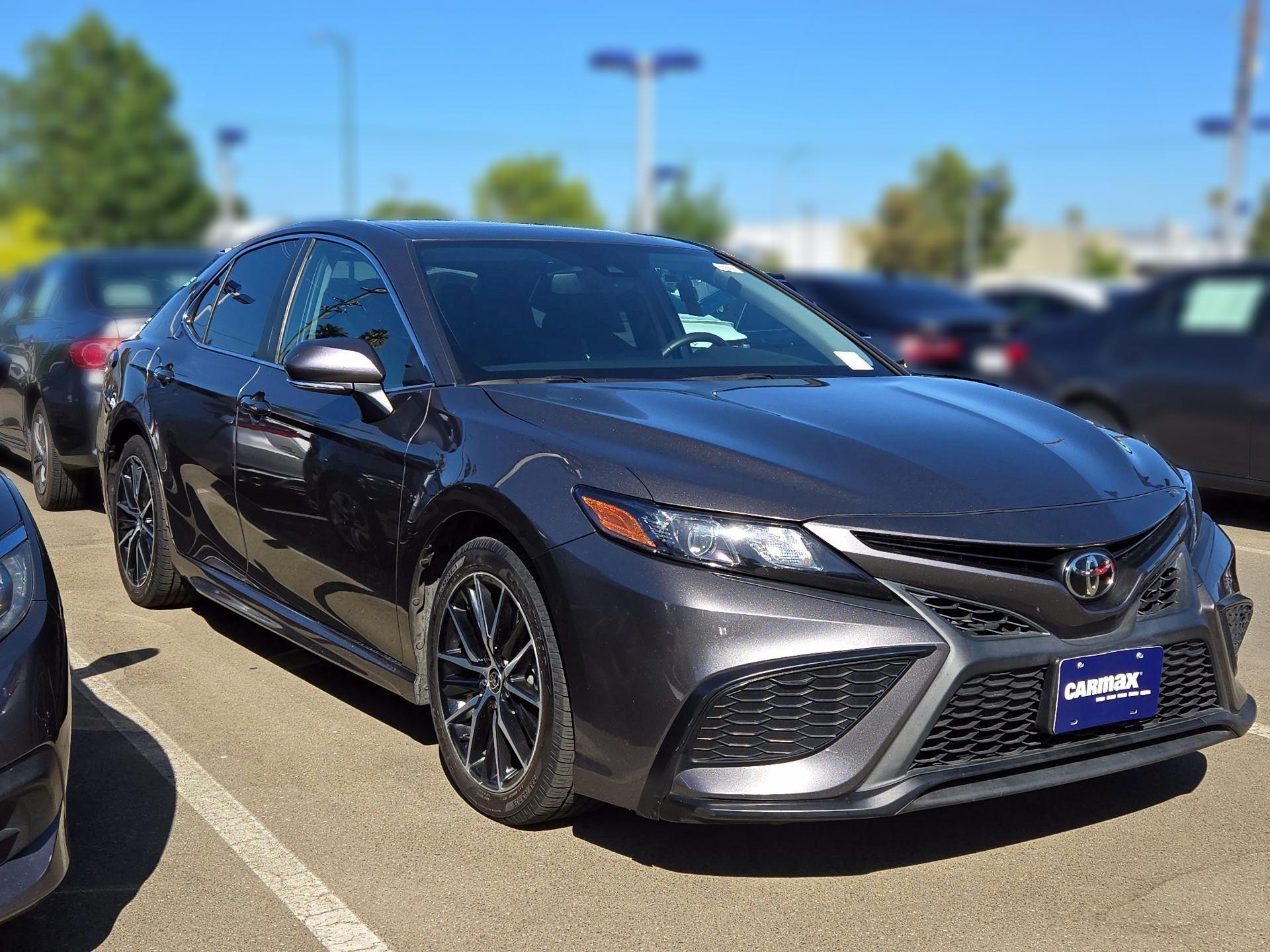 Thumbnail: 2021 Toyota Camry - 1
