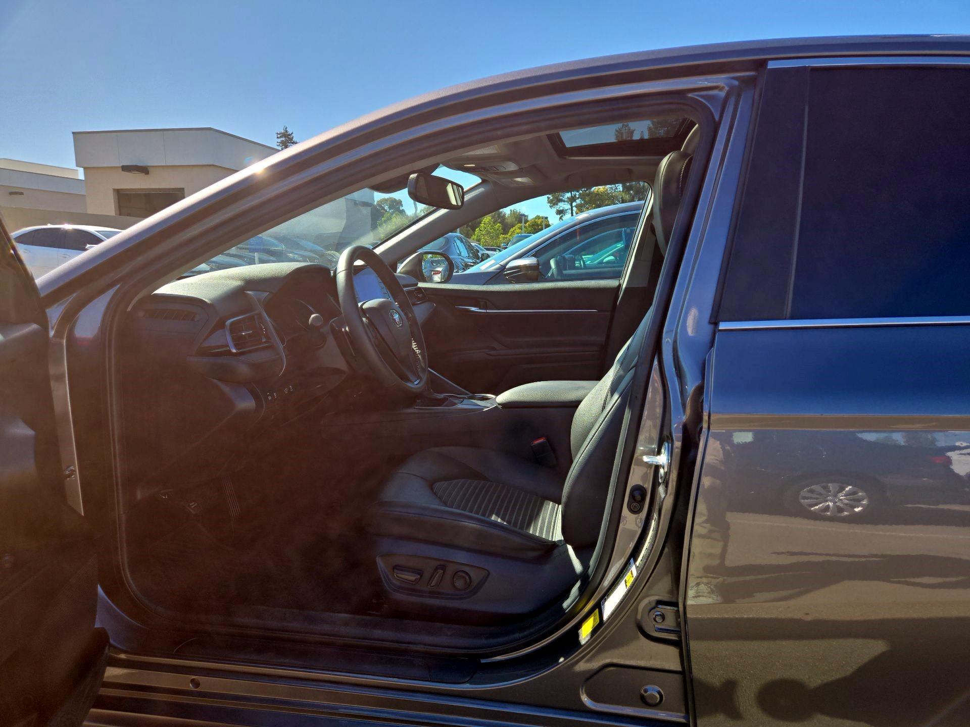 Thumbnail: 2021 Toyota Camry - 9