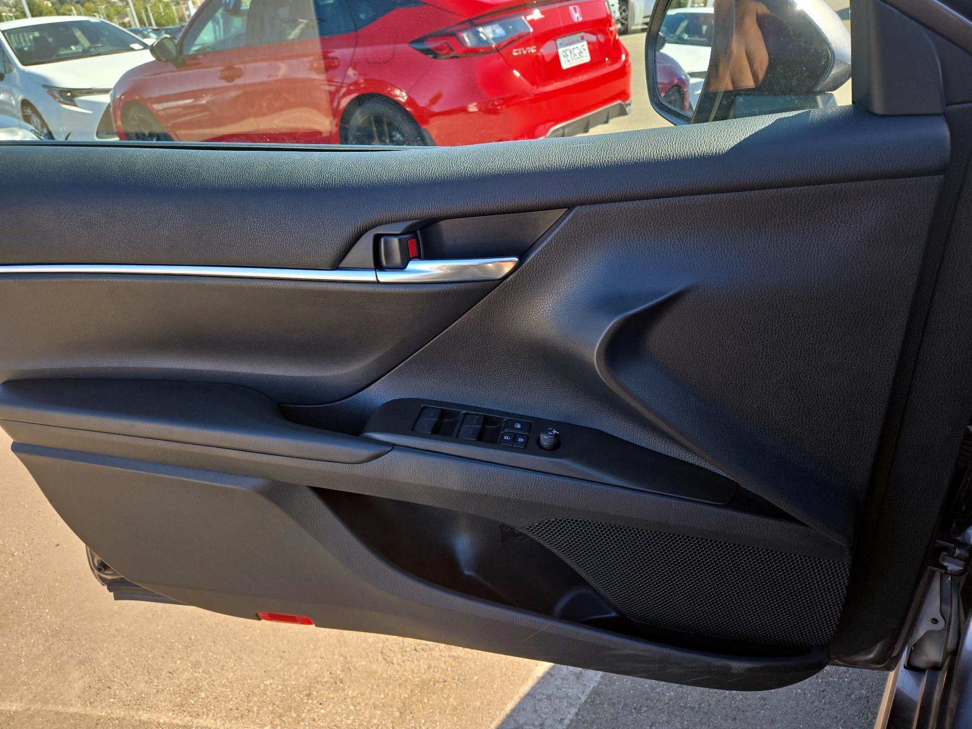 Thumbnail: 2021 Toyota Camry - 10