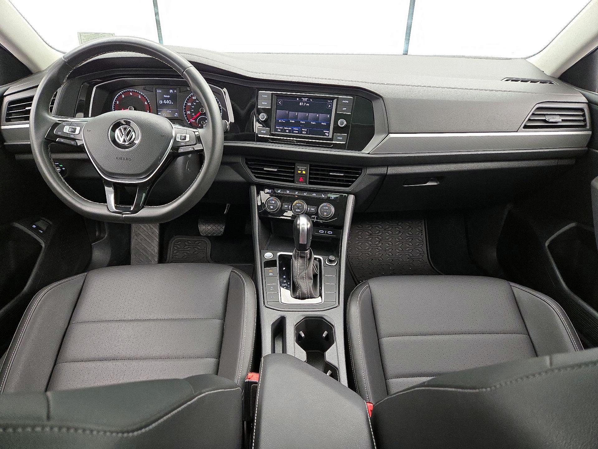 Thumbnail: 2021 Volkswagen Jetta - 9
