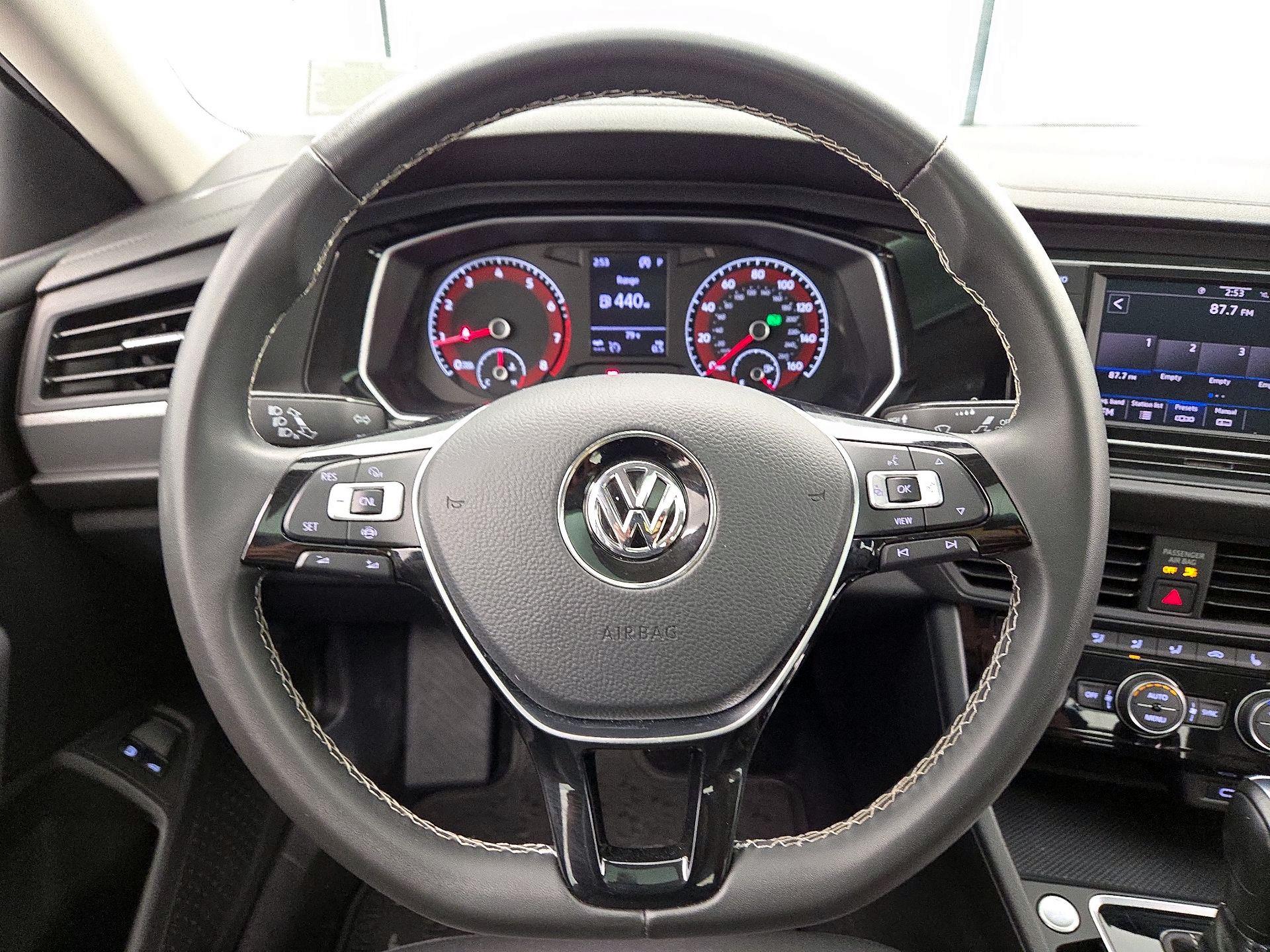 Thumbnail: 2021 Volkswagen Jetta - 10
