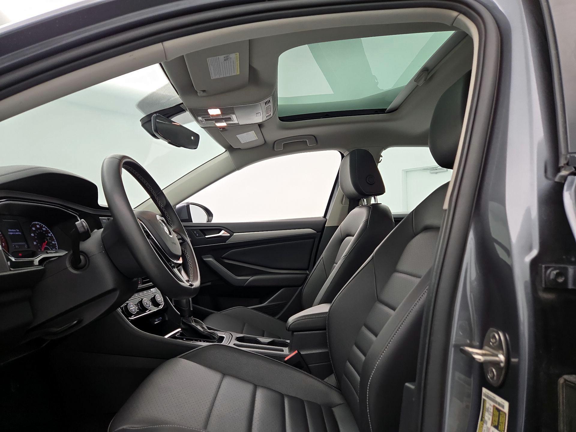 Thumbnail: 2021 Volkswagen Jetta - 19