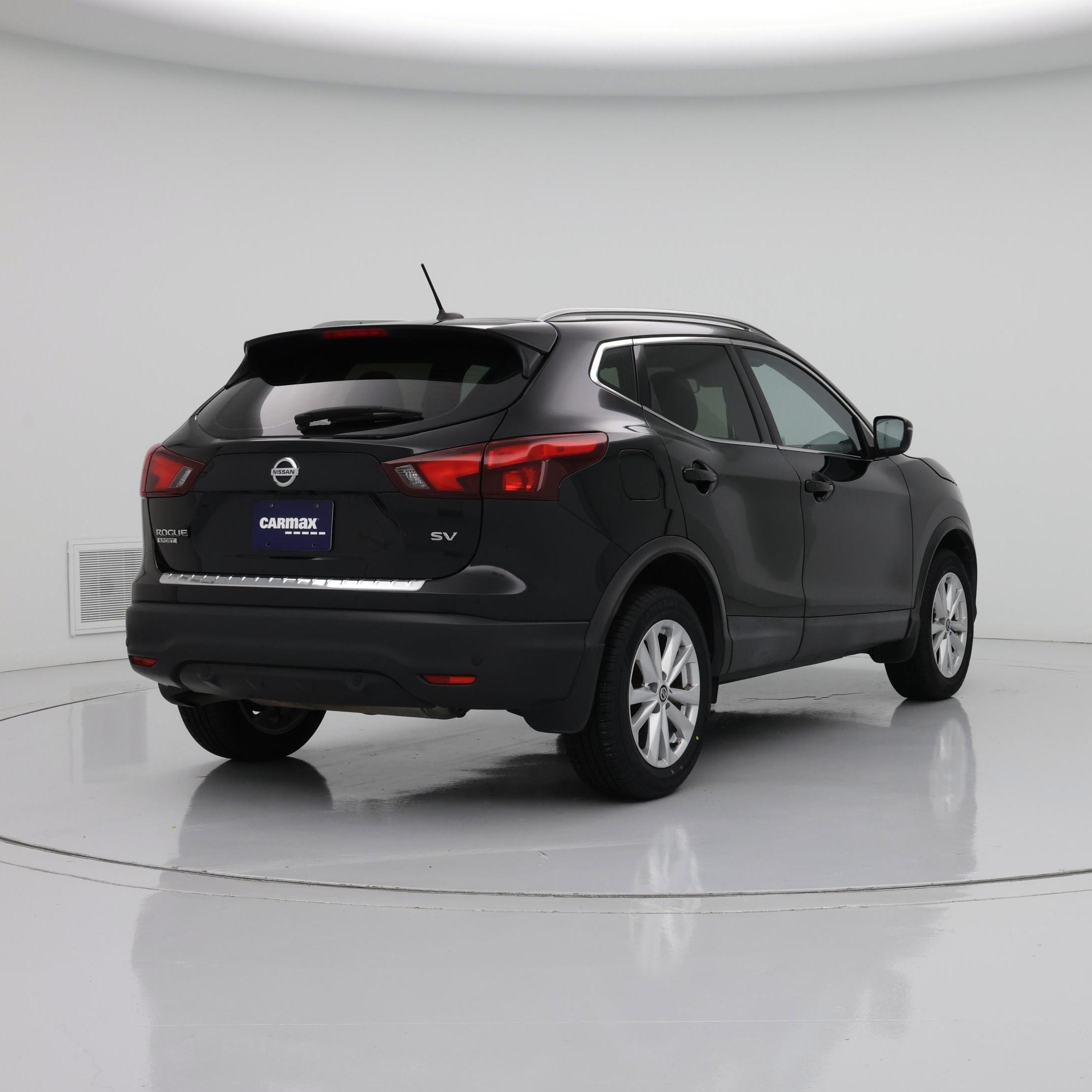 Thumbnail: 2019 Nissan Rogue Sport - 8