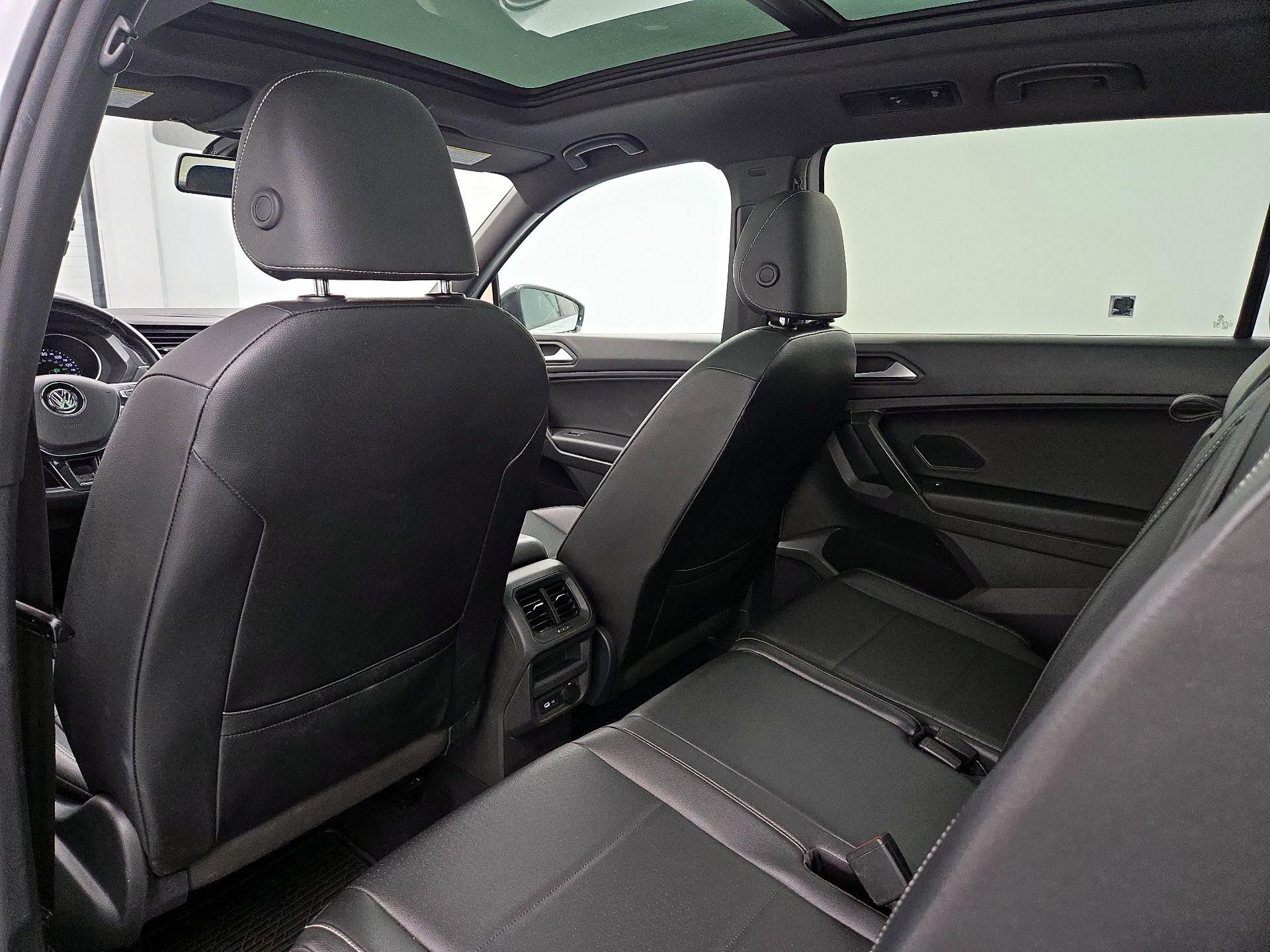 Thumbnail: 2021 Volkswagen Tiguan - 20