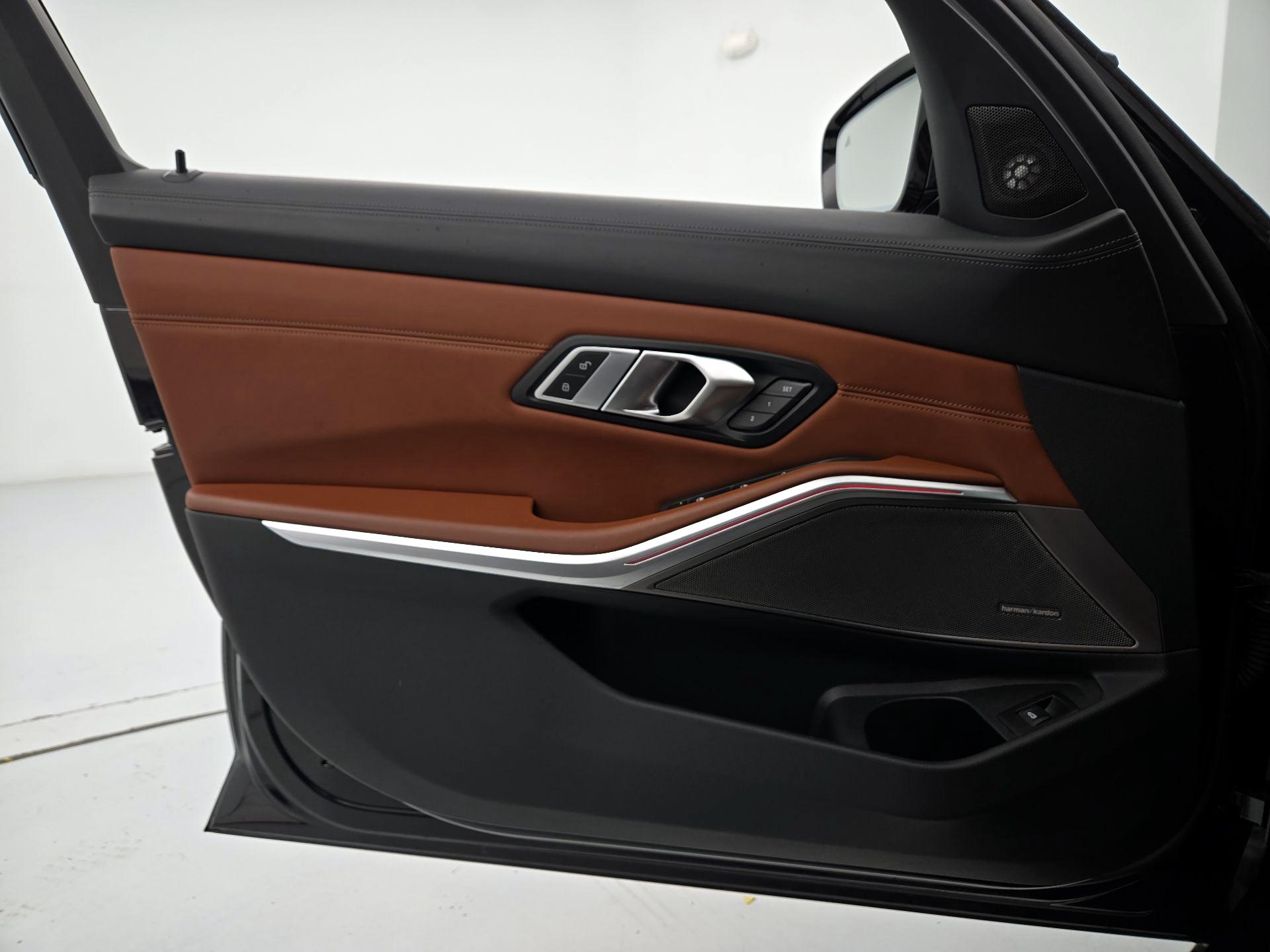 Thumbnail: 2022 BMW M3 - 12