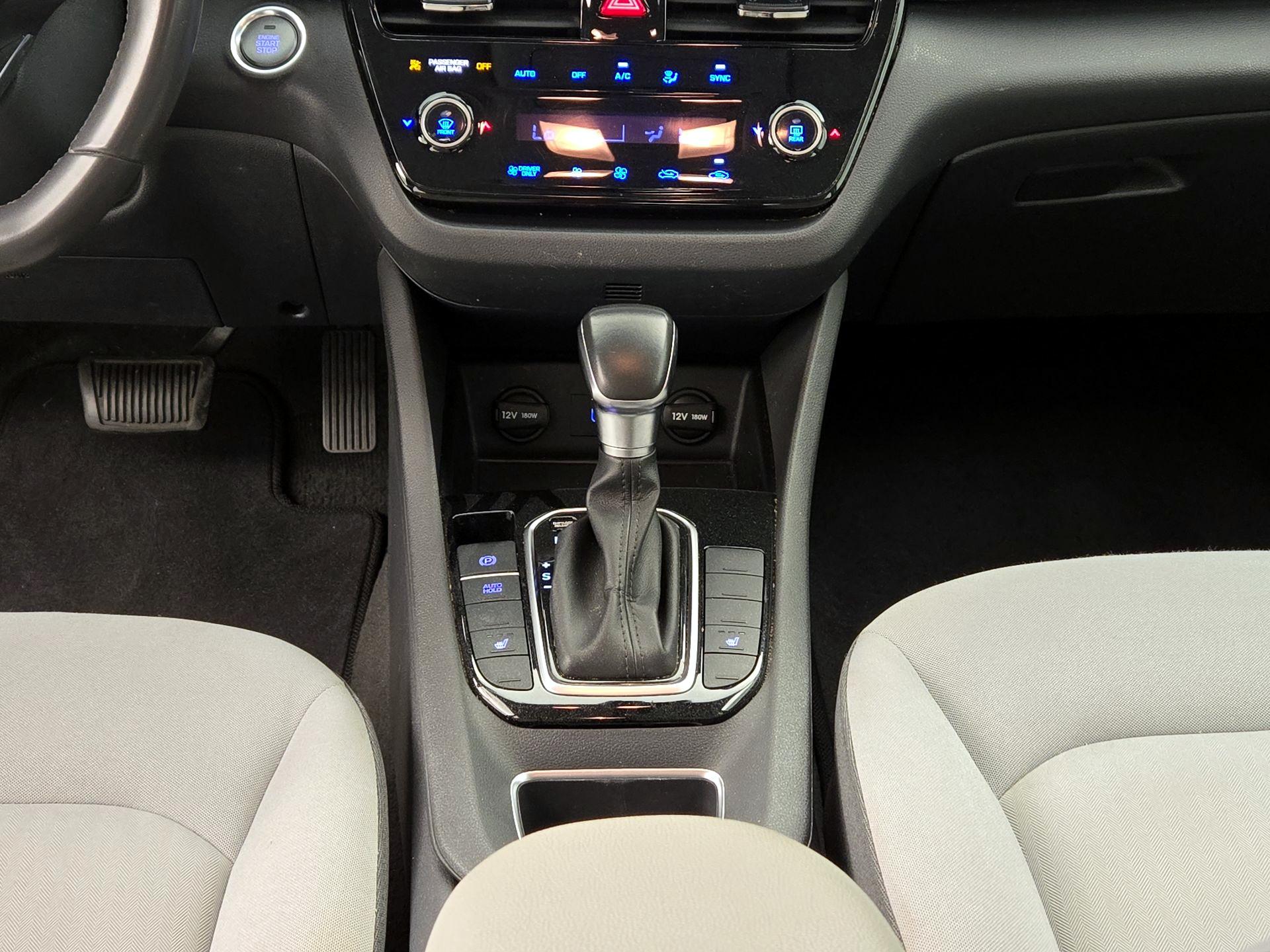 Thumbnail: 2022 Hyundai Ioniq - 17