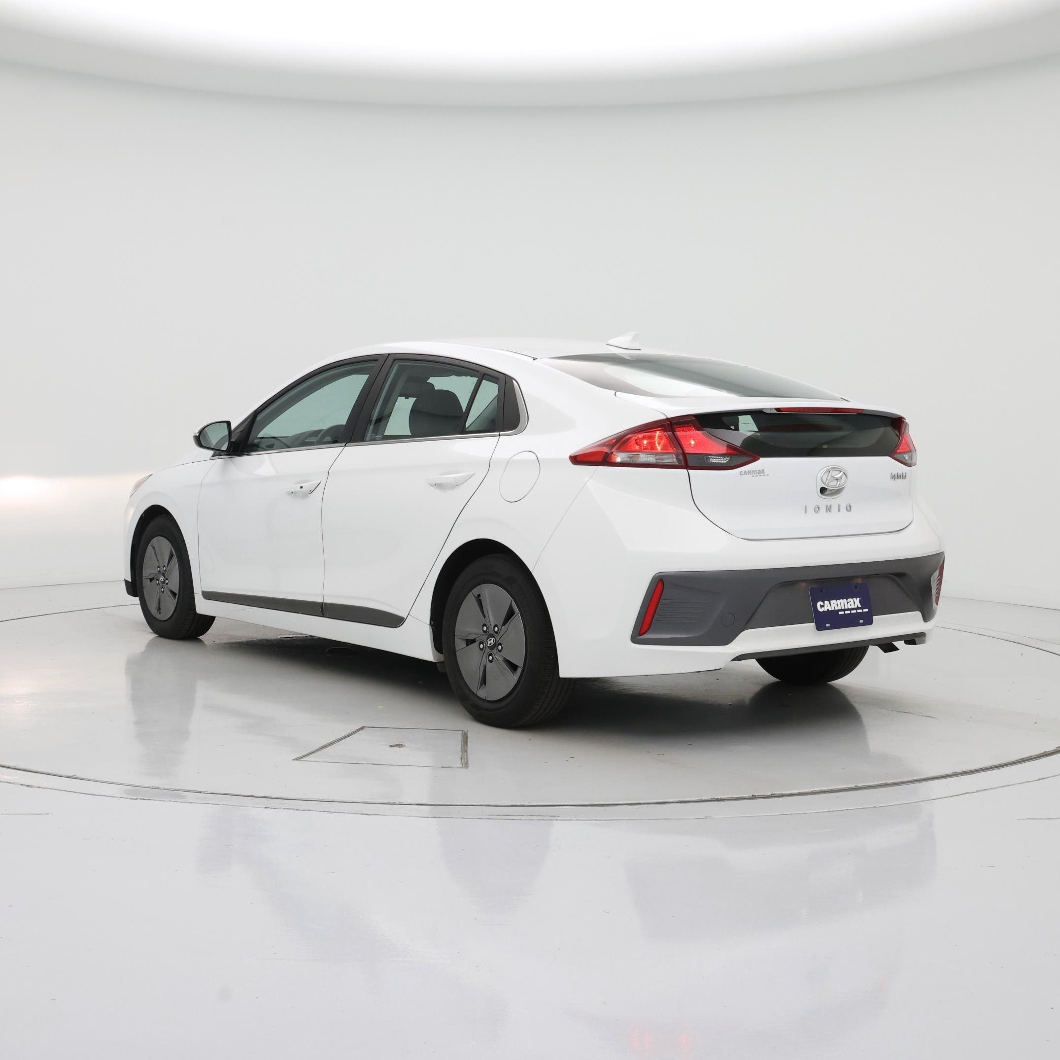 Thumbnail: 2022 Hyundai Ioniq - 2