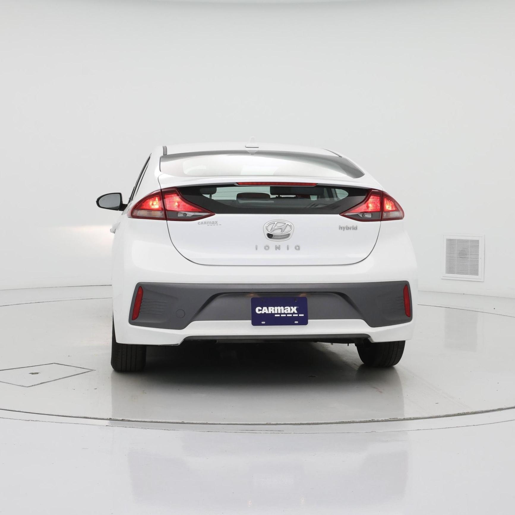 Thumbnail: 2022 Hyundai Ioniq - 6