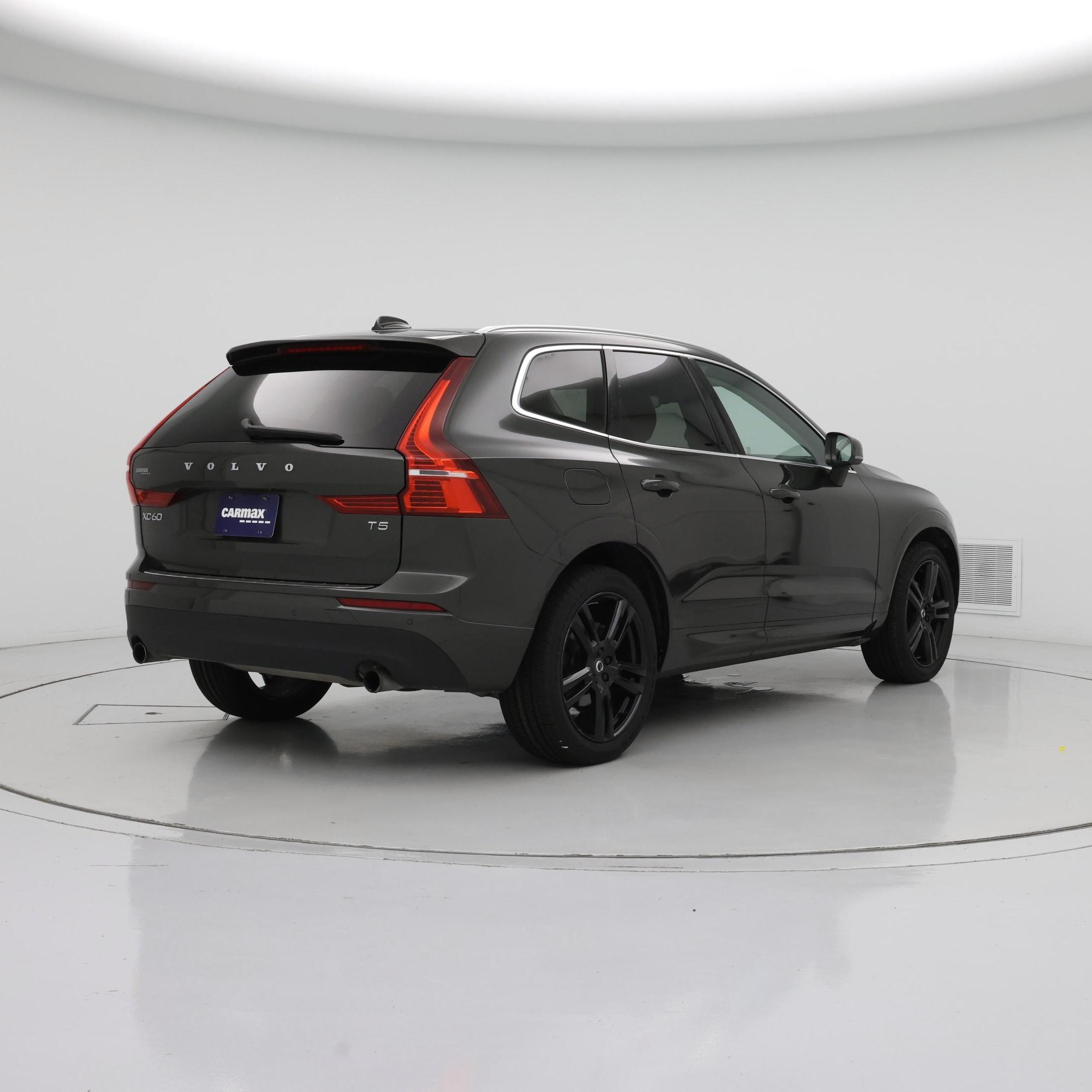 Thumbnail: 2021 Volvo XC60 - 8